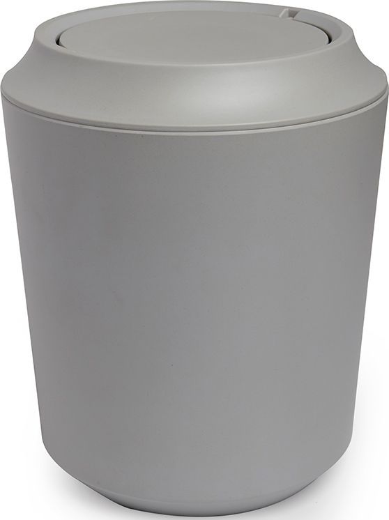 Корзина для мусора Umbra Fiboo, цвет: серый, 24,9 х 20,3 х 20,3 см531-105 Корзина для мусора Umbra Fiboo, цвет: серый, 24,9 х 20,3 х 20,3 см531-105Корзина для мусора из комбинированного материала (меламин и бамбуковое волокно), который отличает экологичность, износостойкость и уникальный матовый эффект. Удобная вращающаяся крышка легко снимается для смены пакета для мусора.Дизайн: Wesley Chau