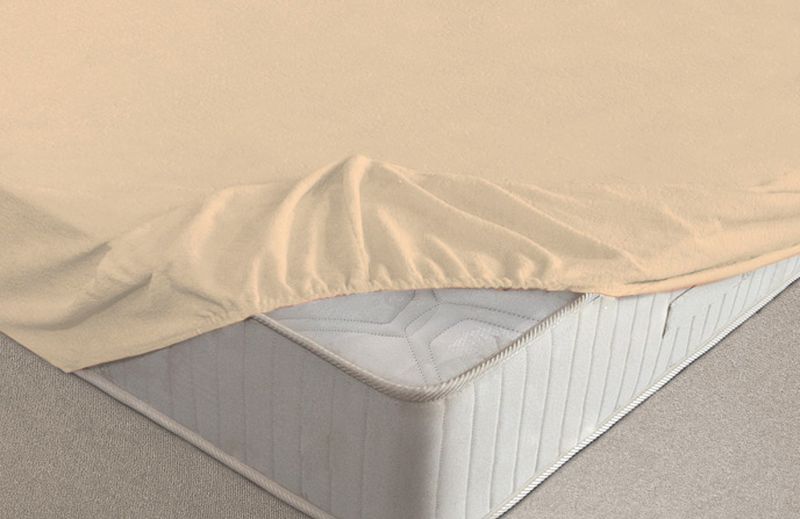 Простыня на резинке Ecotex, махровая, цвет: бежевый, 140 х 200 см531-105 Простыня на резинке Ecotex, махровая, цвет: бежевый, 140 х 200 см531-105Махровые простыни на резинке сшиты из высококачественного махрового полотна, окрашены стойкими экологически безопасными красителями. Они уже успели завоевать признание потребителей благодаря своим практичным характеристикам. Имеют резинку по всему периметру, что даёт возможность надежно зафиксировать простыню на матрасе, тем самым создавая здоровый и комфортный сон. Натяжные махровые простыни довольно практичны, т.к. махровое полотно долговечно. Выолнены из 100% хлопка и не содержат синтетических добавок.