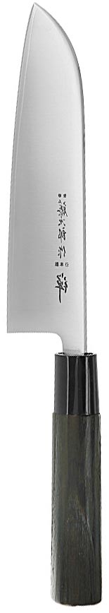 Нож Santoku, поварской, длина клинка 17 см. FD-567LSN-21 Нож Santoku, поварской, длина клинка 17 см. FD-567LSN-21Нож Santoku идеально шинкует, нарезает и измельчает продукты. Его острие опущено вниз, центр тяжести смещен вперед, что позволяет прикладывать меньше усилий при работе ножом. Лезвие ножа изготовлено из трех слоев высококачественной нержавеющей стали, которая обладает высокой твердостью и устойчивостью к коррозии. Рукоятка ножа выполнена из натурального дерева с пластиковой вставкой. Она имеет удобную эргономичную форму, которая не позволяет скользить ножу в руках и обеспечивает безопасность при нарезке продуктов.Нож Santoku займет достойное место среди аксессуаров на вашей кухне и поможет вам в быстром и легком приготовлении любых блюд.Правила эксплуатации: - Хранить нож следует в сухом месте. - После использования, промойте нож теплой водой и протрите насухо. - Оставление ножа в загрязненном состоянии может привести к образованию коррозии. Запрещается: - Мыть нож в посудомоечной машине. - Хранить ножи в одной емкости со столовыми приборами. - Резать на твердых поверхностях: каменных столешницах, керамических тарелках, акриловых досках. - Запрещается нецелевое использование ножа: вскрывать консервные банки, разрезать кости, скоблить твердые поверхности, резать замороженные продукты. Правка производится легкими движениями на водном камне или мусате. Заточка ножа - сложный технологический процесс, должен производиться профессионалом на специальном оборудовании. Услуга по заточке ножа предоставляется специалистами компании «Тоджиро».Характеристики:Материал клинка: сталь VG-10. Материал рукояти: дерево. Длина клинка: 17,5 см. Ширина клинка: 5 см. Количество слоев стали: 3 слоя. Заточка: #8000. Общая длина ножа: 30 см. Размер упаковки: 34,5 см х 8 см х 2,5 см. Производитель: Япония. Артикул: FD-567.Уважаемые клиенты! В случае несоблюдения правил эксплуатации, нож не подлежит гарантийному обслуживанию.
