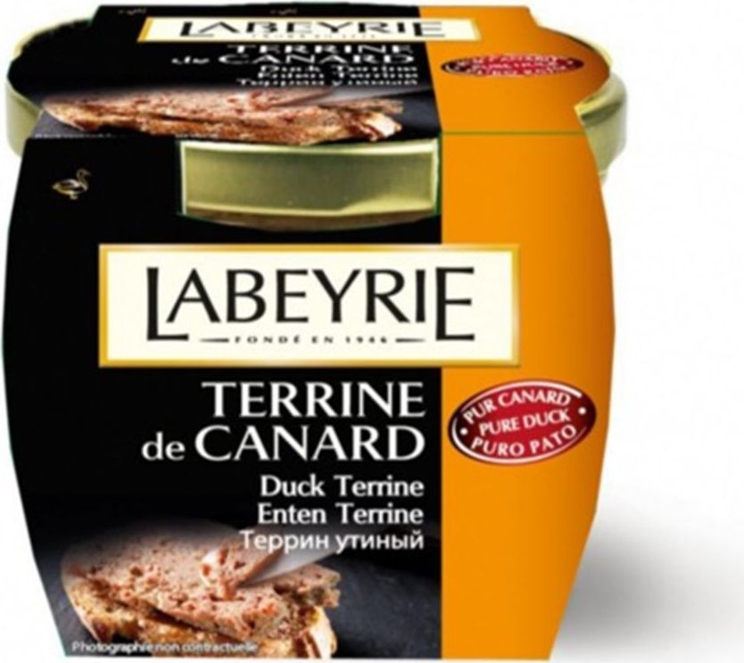 LaBeyrie Террин паштет утиный, 170 г51679 LaBeyrie Террин паштет утиный, 170 г51679Паштет с достаточно грубой структурой из рубленого мяса, который готовят, запекая в духовке в специальных прямоугольных формах. Этот паштет подают холодным. Изготовлен из 100% утиного мяса.
