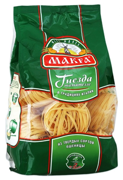 Makfa гнезда тальятелле, 450 г0120710 Makfa гнезда тальятелле, 450 г0120710Makfa Тальятелле - натуральный продукт, приготовленный по классической рецептуре макаронного теста: пшеничная мука высокого качества и чистейшая вода. Благодаря пшенице твердых сортов макароны Makfa прекрасно сохраняют форму и вкусовые свойства при варке.
