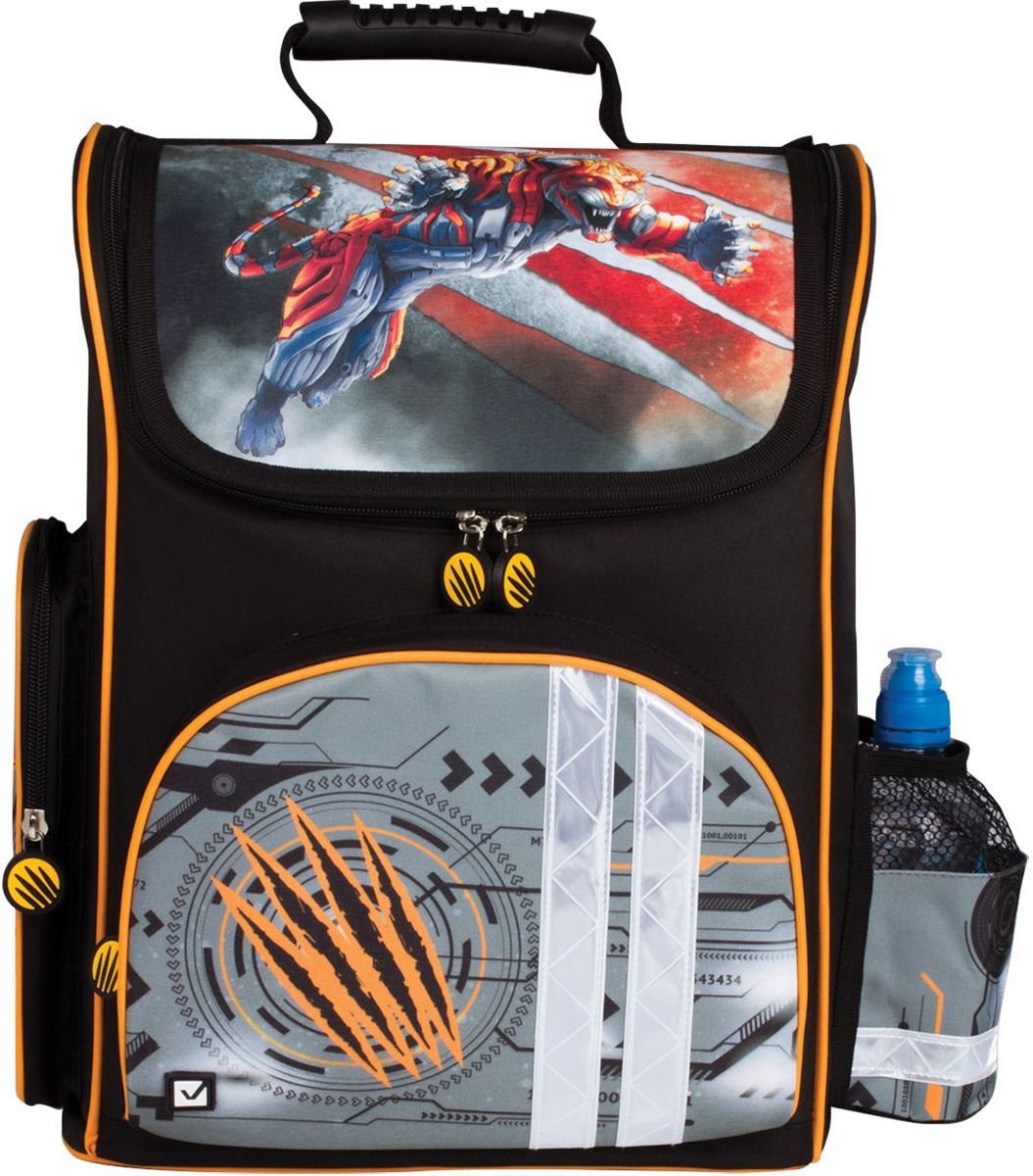 Brauberg Ранец школьный Тигр72523WD Brauberg Ранец школьный Тигр72523WDРанец предназначен для мальчиков 7-10 лет. Стильный и необычный дизайн позволит школьнику проявить индивидуальность и выделиться. За счет темных расцветок данная модель сможет дольше оставаться опрятной.• 1 отделение, 3 кармана. • Уплотненные боковины из EVA. • Формоустойчивая спинка из EVA. • Светоотражающие элементы с четырех сторон ранца. • Карточка для персональных данных школьника. • Дно из плотного водонепроницаемого материала. • Вес ранца - 0,8 кг. • Размер: 38х29х16 см. • Объем: 20 л.