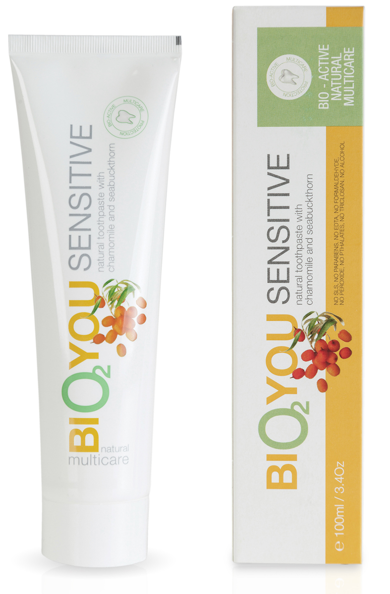 BIO2You Зубная паста для чувствительных зубов, 100 мл5010777142037 BIO2You Зубная паста для чувствительных зубов, 100 мл5010777142037Натуральная зубная паста с облепихой, ромашкой и алоэ вера для чувствительных зубовНежно очищает и защищает чувствительную эмаль зубов от повреждения. Активные натуральные ингредиенты снижают чувствительность, успокаивают и защищают десны, помогают сохранить зубы естественно белыми, обеспечивают длительный антибактериальный эффект и улучшaют свежесть дыхания.