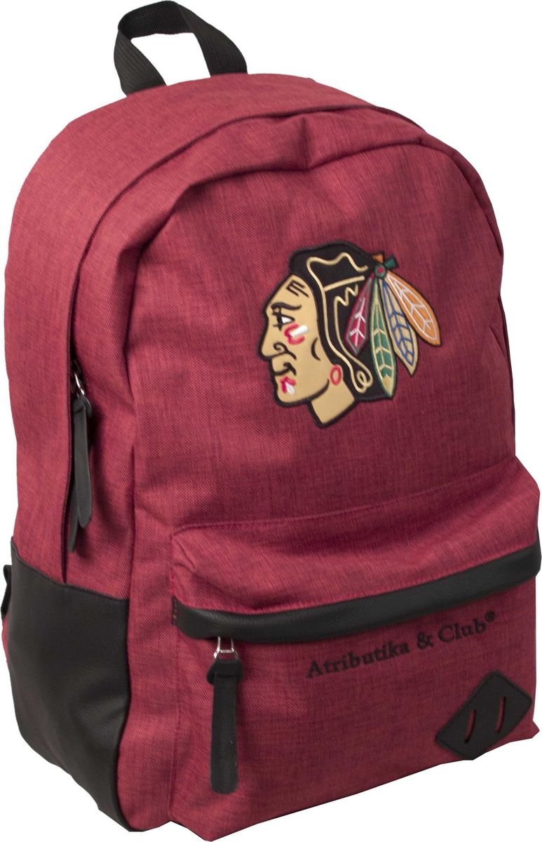 Рюкзак Atributika & Club Chicago Blackhawks, цвет: красный, 25 л. 5805310815 Рюкзак Atributika & Club Chicago Blackhawks, цвет: красный, 25 л. 5805310815Рюкзак Atributika & Club изготовлен из 100% полиэстера с отделкой искусственной кожей. Модель имеет одно основное отделение, которое закрывается на застежку-молнию. Внутри содержится отделение с мягкой стенкой для хранения ноутбука или планшета и 2 небольших накладных кармана. Спереди расположен объемной накладной карман на молнии. Спинка и лямки модели выполнены из прочного сетчатого материала, обладающего хорошей воздухопроницаемостью, и снабжены мягким наполнителем. Лямки снабжены пластиковыми элементами для регулировки размера. Модель украшена оригинальной вышивкой.