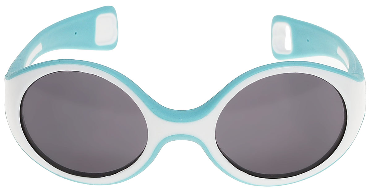 Beaba Солнцезащитные очки детские Sunglasses Baby 360 S категория 3 цвет голубойINT-06501 Beaba Солнцезащитные очки детские Sunglasses Baby 360 S категория 3 цвет голубойINT-06501Детские очки Baby S Beaba - идеальная защита от агрессивных УФ лучей.Детские очки Baby S Beaba 3 категории защитят кроху от УФ лучей при любых обстоятельствах: на прогулке, на море, в горах.Качество и безопасность с оптимальной защитой от ультрафиолетовых лучей (UVA, UVB) - 3 категория.Эргономичная оправа 360°. Специально разработанная из двух дополняющих друг друга материалов гибкая оправа повторяет морфологию головы малыша, не давит за ушами. Благодаря более нежному внутреннему слою, очки не давят на нос. Основа – полипропилен и СЕБС. Небьющиеся стекла. С 9 месяцев для ребенка, сидящего в коляске. Сделано во ФранцииОфтальмологи со всего мира все чаще говорят о необходимости защиты детских глаз от агрессивного солнца. Данная тенденция ничуть не является данью моде, а становится острой необходимостью, которую врачи осознали благодаря современным исследованиям.