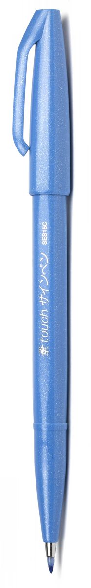Pentel Маркер Brush Sign Pen цвет голубойFS-36052 Pentel Маркер Brush Sign Pen цвет голубойFS-36052Уникальный инструмент для рисования! Гибкий и прочный наконечник в виде кисти позволяет рисовать линии разной толщины. Длина письма - 600 м, в среднем - 750 м, т.к. ширина линии меняется в зависимости от угла наклона кисти. Кисть удобна для создания иллюстраций, быстрых рисунков, набросков.