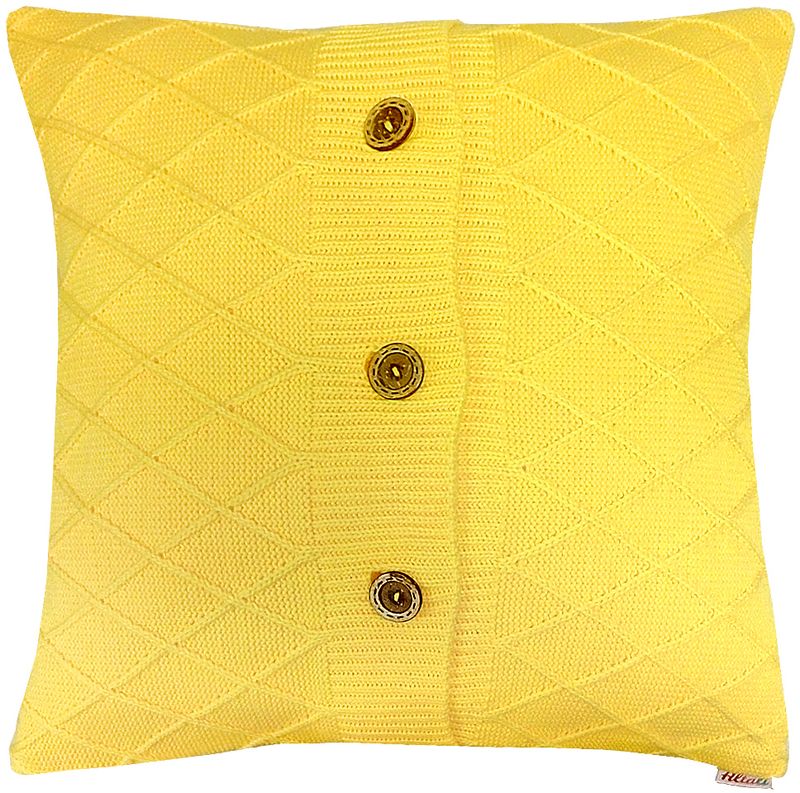 Наволочка декоративная Altali Yellow Rhomb, 45 х 45 см02-V436/1 Наволочка декоративная Altali Yellow Rhomb, 45 х 45 см02-V436/1Наволочка декоративная Altali выполнена из акрила. Вязаная подушка в доме - признак уюта и стиля. В отличие от тканевой подушки вязаные изделия более эластичные и структурные. Рисунок вязки гармонично впишется в любой интерьер. Чехол съемный, на пуговицах. Его можно стирать в деликатном режиме, сушить на горизонтальной поверхности.