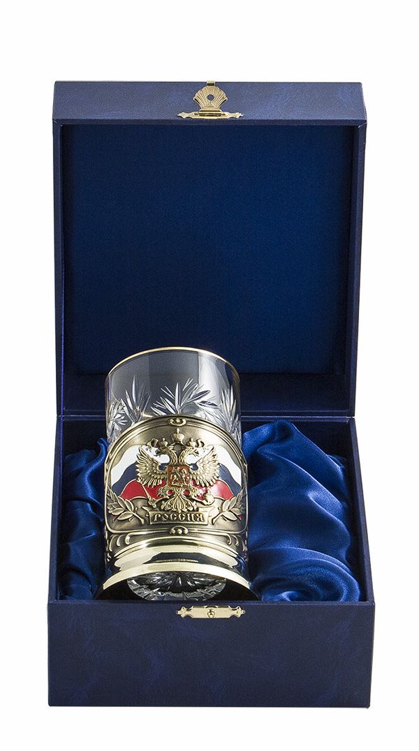 Подстаканник Арт-студия Классик Герб России. ПД -2э ЛVT-1520(SR) Подстаканник Арт-студия Классик Герб России. ПД -2э ЛVT-1520(SR)Подстаканник - латунь Л-68, холодные цветные эмали. Стакан - хрусталь. Упаковка - дерево, бумвинил.