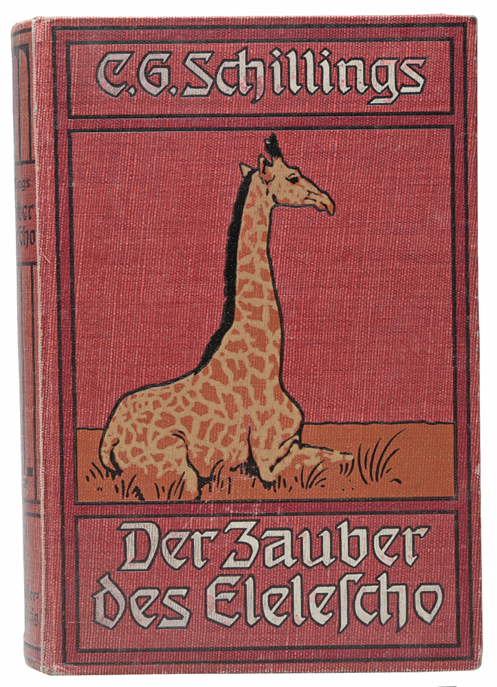 Der Zauber des Elelescho1074038 Der Zauber des Elelescho1074038Прижизненное издание.Лейпциг, 1906 год. Издательство R. Voigtlaender Verlag.Издание с 318 фотографиями.Типографский переплет.Сохранность хорошая.Вашему вниманию предлагается книга известного немецкого фотографа Карла Георга Шиллингса.Карл Георг Шиллингс увлекался охотой и в период с 1896 по 1903 гг. совершил множество поездок в Германскую Восточную Африку (германскаяколония в Африке, существовавшая в на территории современных Танзании, Бурунди и Руанды). Там он охотился на животных, из которыхвпоследствии были изготовлены чучела, пополнившие собрания многих немецких естественнонаучных музеев.Однаго большую чпсть времени Шиллингс уделял фотографии. Он стал одним из первых фотографов, которые начали снимать животных в ихестественной среде обитания. Также он считается пионером ночной съемки.В 1905 году он опубликовал первую книгу, посвященную фотоохоте в Германской Восточной Африке - Mit Blitzlicht und Buechse veroeffentlichte.Представленное издание - Der Zauber des Elelescho - является продолжением той книги. Издание богато иллюстрировано уникальнымифотографиями диких животныхи жителей местных племен.Не подлежит вывозу за пределы Российской Федерации.