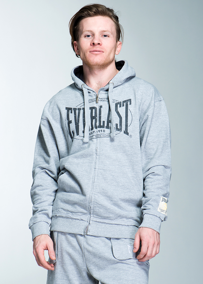 Толстовка мужская Everlast Men Zip Thru, цвет: серый. EVR4140. Размер M (48/50)EVR4140 Толстовка мужская Everlast Men Zip Thru, цвет: серый. EVR4140. Размер M (48/50)EVR4140Спортивная мужская толстовка Everlast, изготовленная из хлопка с добавлением полиэстера, необычайно мягкая и приятная на ощупь, не сковывает движения, обеспечивая наибольший комфорт. Толстовка с капюшоном на кулиске застегивается на застежку-молнию и спереди имеет два вместительных кармана. Толстовка имеет широкую мягкую резинку по низу, что предотвращает проникновение холодного воздуха, и длинные рукава с широкими эластичными манжетами, не стягивающими запястья.Эта модная и в тоже время комфортная толстовка отличный вариант как для активного отдыха, так и для занятий спортом!