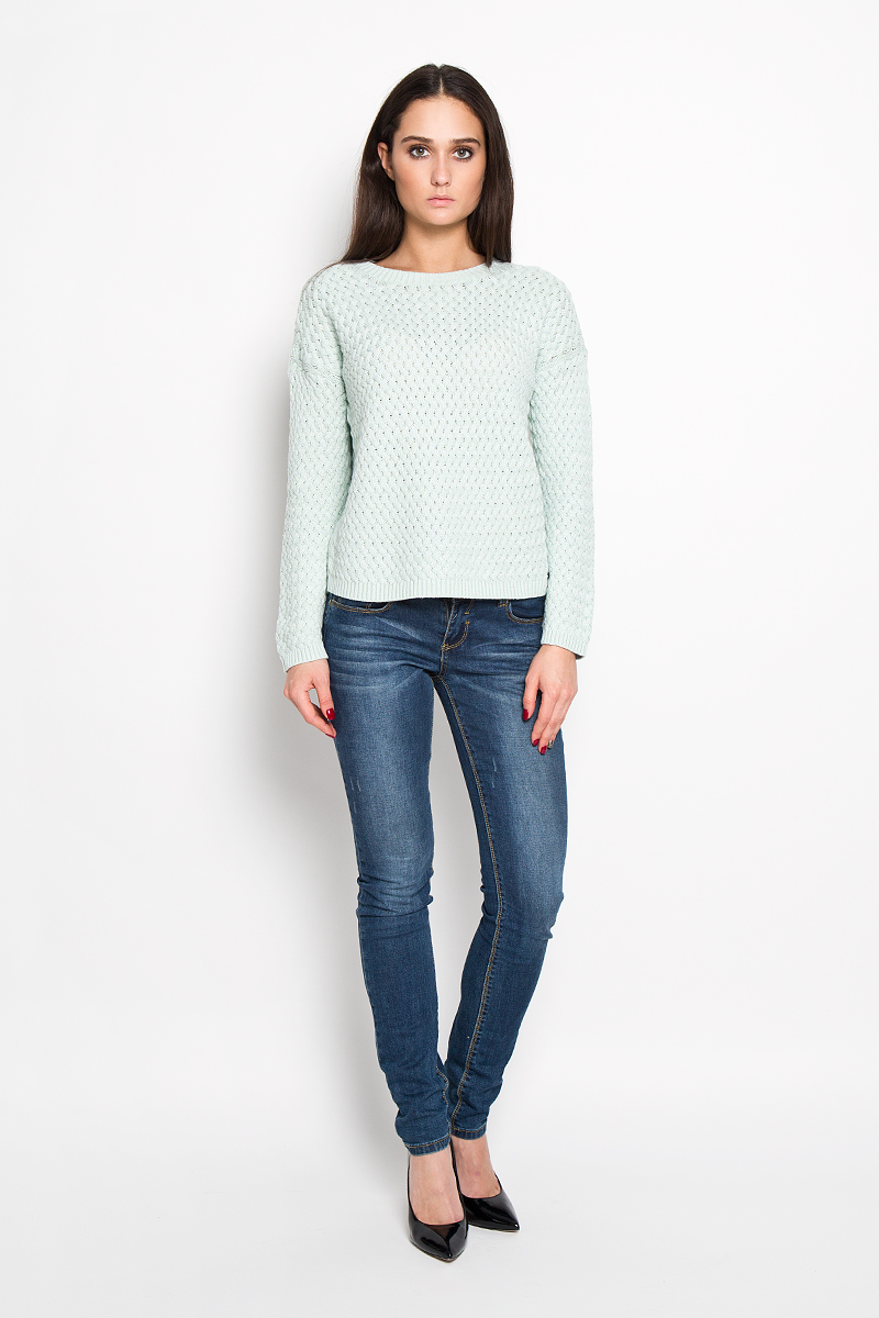 Джемпер женский Tom Tailor Denim, цвет: светло-ментоловый. 3020972.00.71. Размер XS (42)3020972.00.71 Джемпер женский Tom Tailor Denim, цвет: светло-ментоловый. 3020972.00.71. Размер XS (42)3020972.00.71Оригинальный женский джемпер Tom Tailor Denim, изготовленный из высококачественной хлопковой пряжи, мягкий и приятный на ощупь, не сковывает движений и обеспечивает наибольший комфорт.Модель с круглым вырезом горловины и длинными рукавами-кимоно великолепно подойдет для создания образа в стиле Casual. Джемпер средней вязки выполнен плетеным узором. Горловина, манжеты и низ изделия связаны резинкой, что предотвращает деформацию при носке. Декорирован металлической пластиной логотипа бренда в нижней части лицевой стороны. Такой джемпер отлично сочетается с любыми нарядами.Этот джемпер послужит отличным дополнением к вашему гардеробу. В нем вы всегда будете чувствовать себя уютно и комфортно в прохладную погоду.
