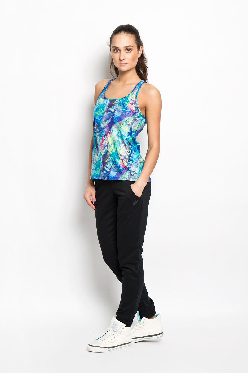 Майка для фитнеса женская Asics Tank, цвет: мультиколор. 130556-0203. Размер M (44/46)130556-0203 Майка для фитнеса женская Asics Tank, цвет: мультиколор. 130556-0203. Размер M (44/46)130556-0203Легкая спортивная майка Asics Tank, созданная из высококачественного материала, добавит вам комфорта на тренировках.Майка-борцовка прекрасно повторяет контуры тела и не сковывает движений. Модель с круглым вырезом горловины на спинке имеет перевязанные узлом бретели и оригинальный вырез. Оформлена майка красочным принтом и светоотражающим элементом в нижней части. В зале, на тренажерах или при силовых упражнениях яркая майка позволит вам выделиться среди окружающих.