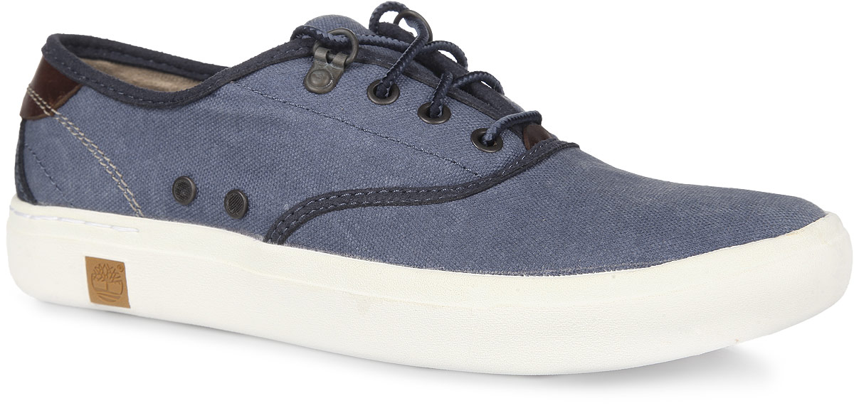 Кеды женские Timberland Amherst Oxford, цвет: синий, темно-коричневый. TBLA15POM. Размер 7 (37)TBLA15POM Кеды женские Timberland Amherst Oxford, цвет: синий, темно-коричневый. TBLA15POM. Размер 7 (37)TBLA15POMМодные женские кеды Amherst Oxford от Timberland заинтересуют вас своим дизайном с первого взгляда! Модель изготовлена из прочного текстиля со вставками из натуральной кожи. Обувь оформлена сбоку двумя декоративными элементами из металла, на подошве - логотипом бренда. Шнуровка прочно зафиксирует обувь на вашей ноге. Стелька из материала EVA с текстильной поверхностью комфортна при движении. Подошва с технологией SensorFlex обеспечивает превосходную амортизацию. Рифление на подошве гарантирует идеальное сцепление с любой поверхностью. Стильные и удобные кеды займут достойное место в вашем гардеробе.