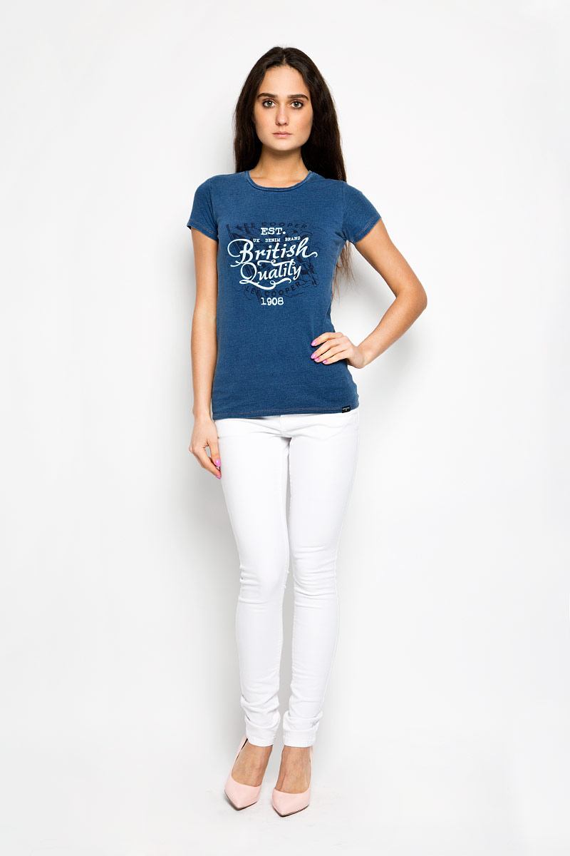 Футболка женская Lee Cooper, цвет: темно-синий. W28102-0346. Размер S (42)W28102-0346/WN14 Футболка женская Lee Cooper, цвет: темно-синий. W28102-0346. Размер S (42)W28102-0346/WN14Стильная женская футболка Lee Cooper поможет создать отличный современный образ в стиле Casual. Модель изготовлена из натурального хлопка, очень мягкая, тактильно приятная, не сковывает движения и хорошо пропускает воздух.Футболка с круглым вырезом горловины и короткими рукавами оформлена спереди принтом с изображением флага и надписями. Такая футболка станет стильным дополнением к вашему гардеробу, она подарит вам комфорт в течение всего дня!