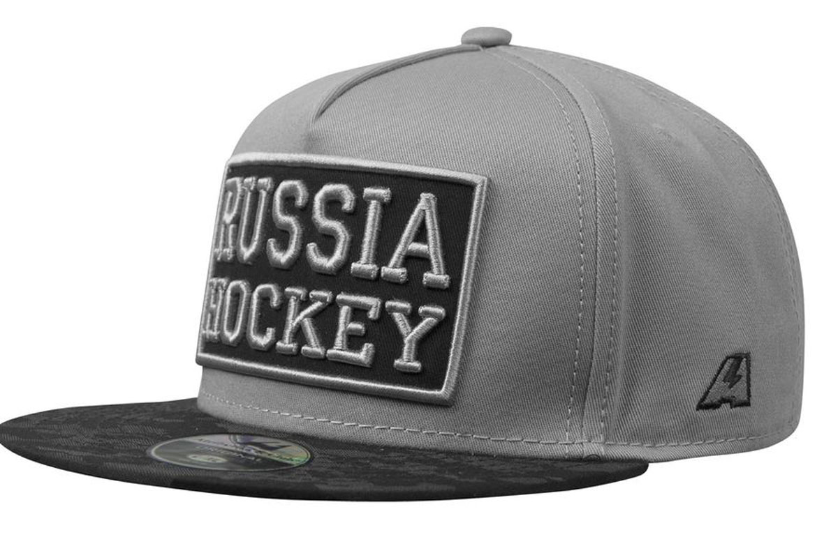 Бейсболка Россия, цвет: серый. 101537. Размер L/XL (55-58)101537 Бейсболка Россия, цвет: серый. 101537. Размер L/XL (55-58)101537Бейсболка Россия выполнена из высококачественного материала. Модель дополнена широким твердым козырьком и оформлена объемной вышивкой. Бейсболка имеет перфорацию, обеспечивающую необходимую вентиляцию. Объем изделия регулируется металлическим фиксатором с гравировкой логотипа.