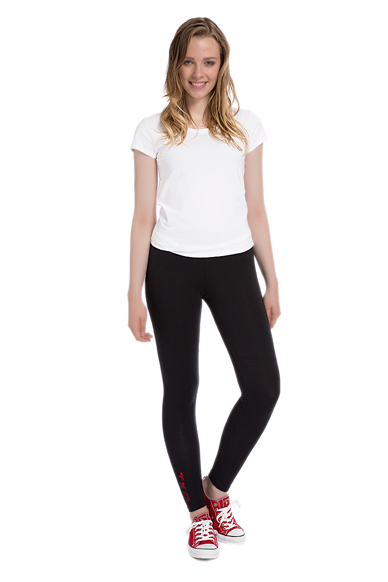 Леггинсы женские U.S. Polo Assn., цвет: черный. G082SZ0OP0MAYT_VR046. Размер M (44)G082SZ0OP0MAYT_VR046 Леггинсы женские U.S. Polo Assn., цвет: черный. G082SZ0OP0MAYT_VR046. Размер M (44)G082SZ0OP0MAYT_VR046Женские леггинсы U.S. Polo Assn. изготовлены из эластичного хлопка и имеют широкую эластичную резинку на поясе. Модель украшена вышитой надписью.