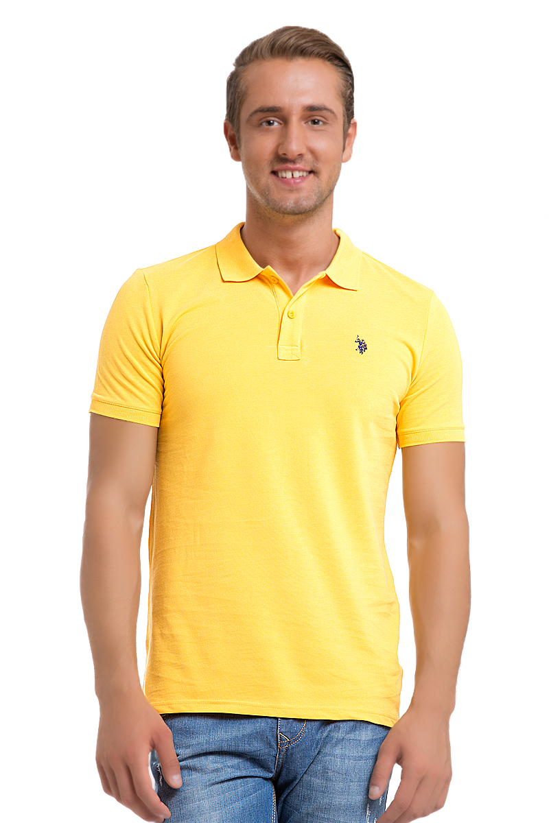 Поло мужское U.S. Polo Assn., цвет: ярко-желтый. G081GL0110GTP04IY6_VR004. Размер XS (42/44)G081GL0110GTP04IY6_VR004 Поло мужское U.S. Polo Assn., цвет: ярко-желтый. G081GL0110GTP04IY6_VR004. Размер XS (42/44)G081GL0110GTP04IY6_VR004Стильная мужская футболка-поло U.S. Polo Assn., выполненная из высококачественного хлопка, обладает высокой теплопроводностью, воздухопроницаемостью и гигроскопичностью, позволяет коже дышать.Модель с короткими рукавами и отложным воротником - идеальный вариант для создания оригинального современного образа. Сверху футболка-поло застегивается на две пуговицы. Воротник и низ рукавов выполнены из трикотажной резинки. Модель оформлена на груди небольшой вышивкой.
