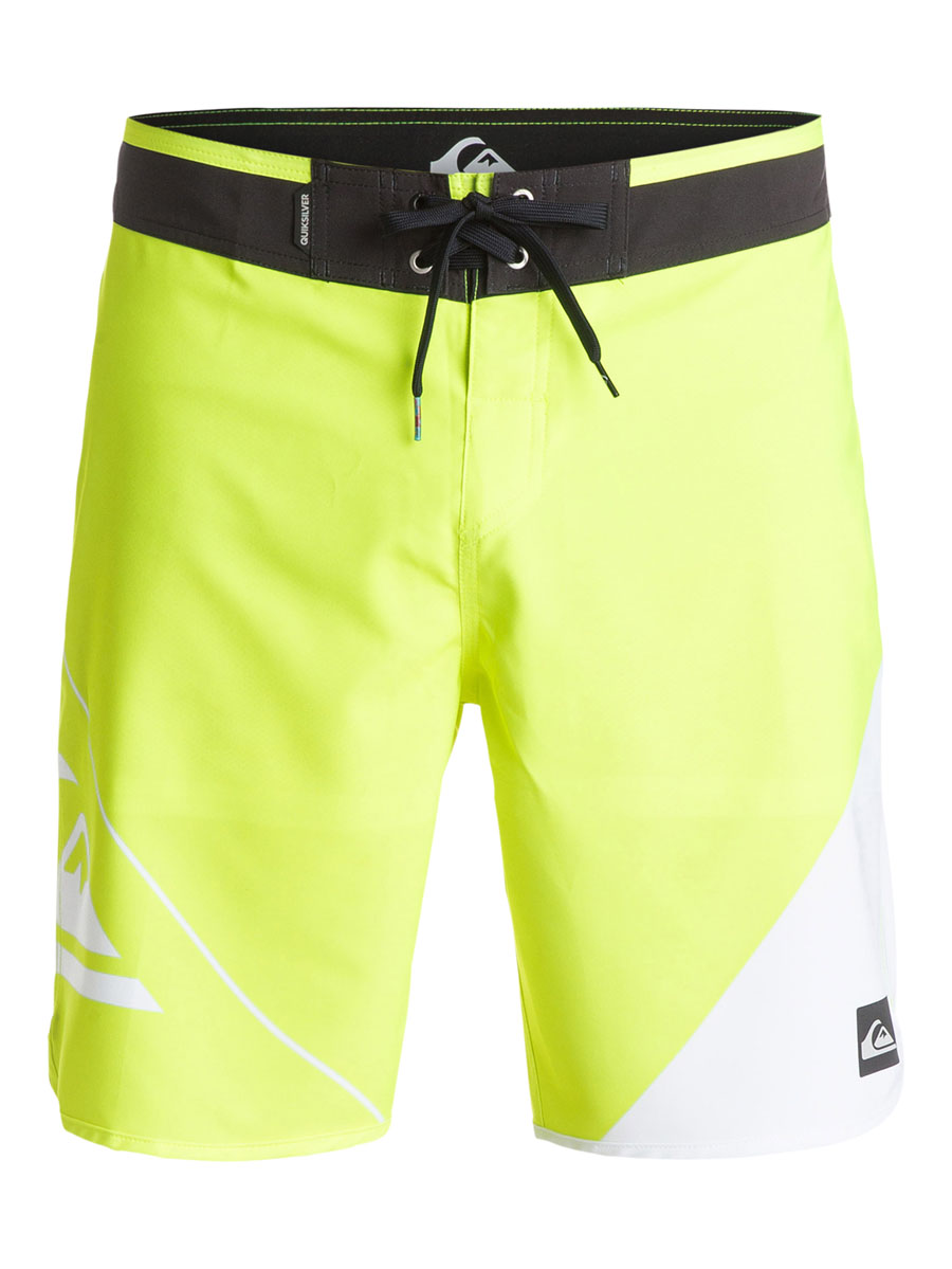Шорты мужские Quiksilver, цвет: желтый. EQYBS03236-YHJ6. Размер 34 (50)EQYBS03236-YHJ6 Шорты мужские Quiksilver, цвет: желтый. EQYBS03236-YHJ6. Размер 34 (50)EQYBS03236-YHJ6Стильные мужские шорты Quiksilver выполнены из полиэстера с добавлением эластана. Шорты с поясом застегиваются на завязки-шнурки и липучки. Сзади изделие дополнено одним прорезным с клапаном на липучке.