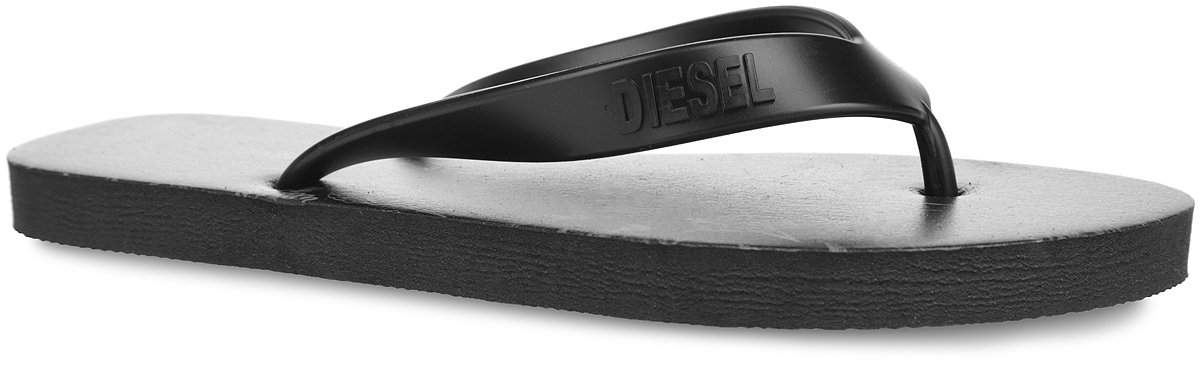 Сланцы женские Diesel, цвет: черный. Y01317-P0961_T8013. Размер 40Y01317-P0961_T8013 Сланцы женские Diesel, цвет: черный. Y01317-P0961_T8013. Размер 40Y01317-P0961_T8013Чудесные и очень легкие сланцы от Diesel придутся вам по душе. Верх модели выполнен из ПВХ и оформлен на ремешке названием бренда. Ремешки с перемычкой гарантируют надежную фиксацию модели на ноге. Верхняя часть подошвы, изготовленная из искусственного материала, дополнена оригинальным принтом. Рельефное основание подошвы из ЭВА обеспечивает уверенное сцепление с любой поверхностью. Материал ЭВА имеет пористую структуру, обладает великолепными теплоизоляционными и морозостойкими свойствами, 100% водонепроницаемостью, придает обуви амортизационные свойства, мягкость при ходьбе, устойчивость к истиранию подошвы. Удобные сланцы прекрасно подойдут для похода в бассейн или на пляж.