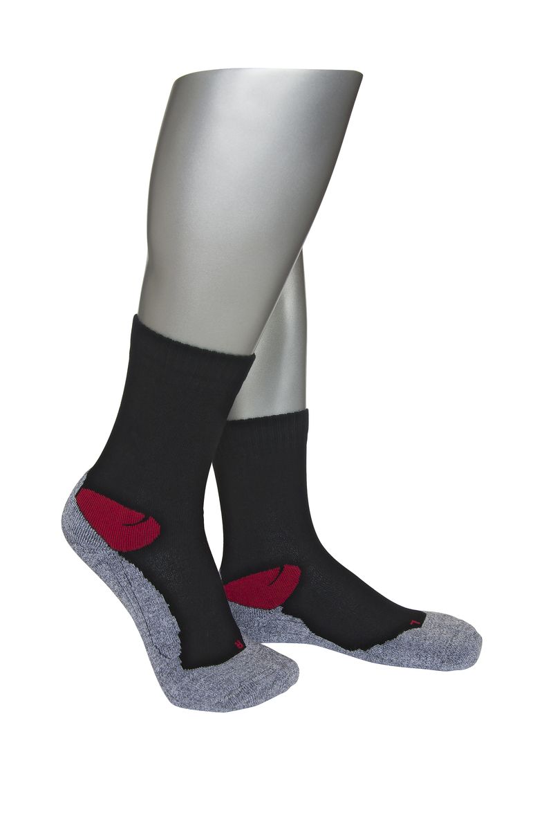 Носки мужские Askomi Sport, цвет: серый, черный, красный. АМ-4000. Размер 25 (39-40)АМ-4000 Носки мужские Askomi Sport, цвет: серый, черный, красный. АМ-4000. Размер 25 (39-40)АМ-4000Мужские спортивные носки Askomi Sport выполнены из сочетания хлопка и функциональных волокон - поликолона и эластана. Эргономичная модель имеет анатомическую форму носка для левой и правой ноги. Плюшевая стопа смягчает ударные нагрузки на ногу.