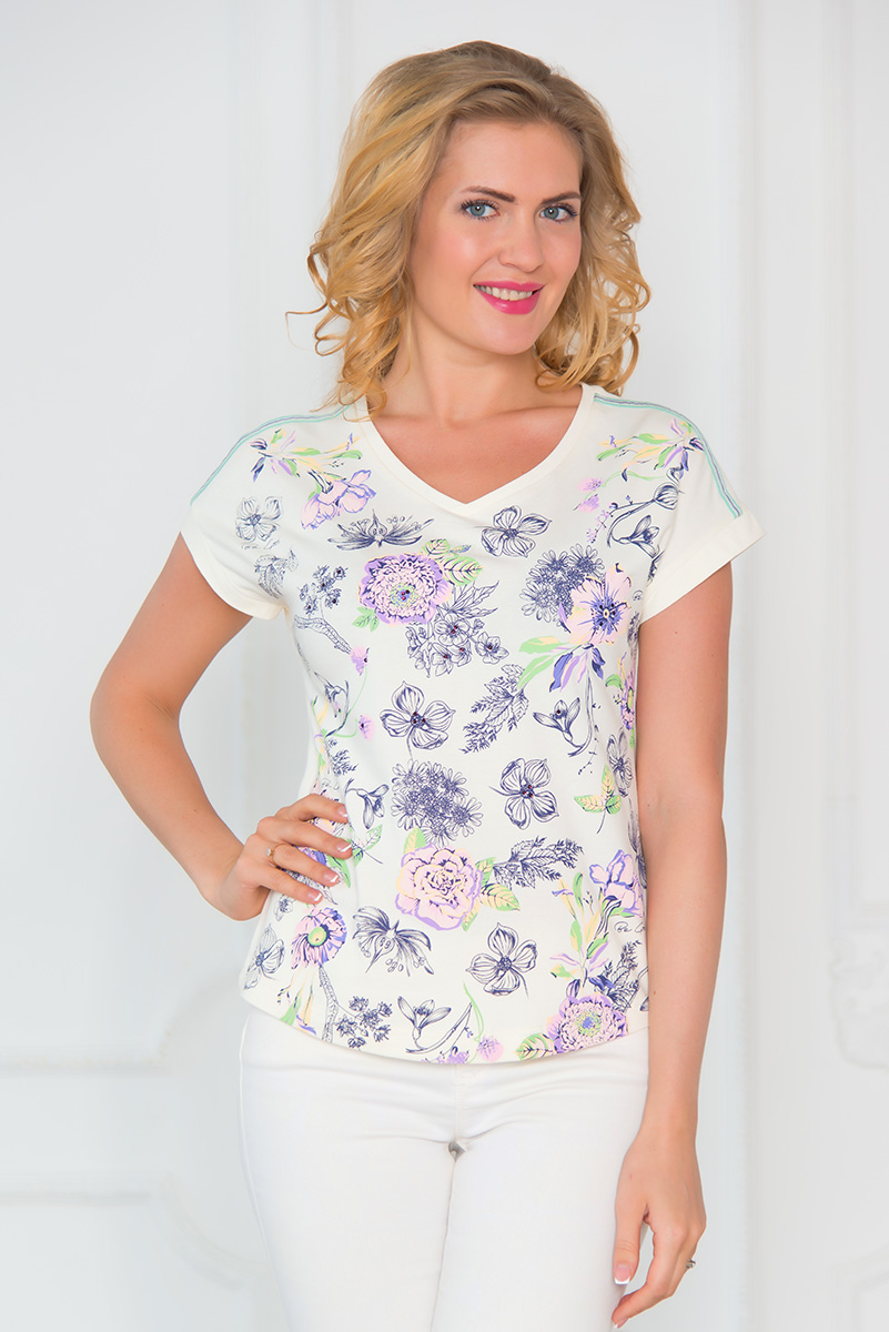 Футболка женская BeGood, цвет: кремовый. SS16-BGUZ-543. Размер 50SS16-BGUZ-543 Футболка женская BeGood, цвет: кремовый. SS16-BGUZ-543. Размер 50SS16-BGUZ-543Стильная женская футболка BeGood изготовлена из эластичного хлопка.Приталенная модель с V-образным вырезом горловины и короткими цельнокроенными рукавами оформлена цветочным принтом и декорирована стразами.