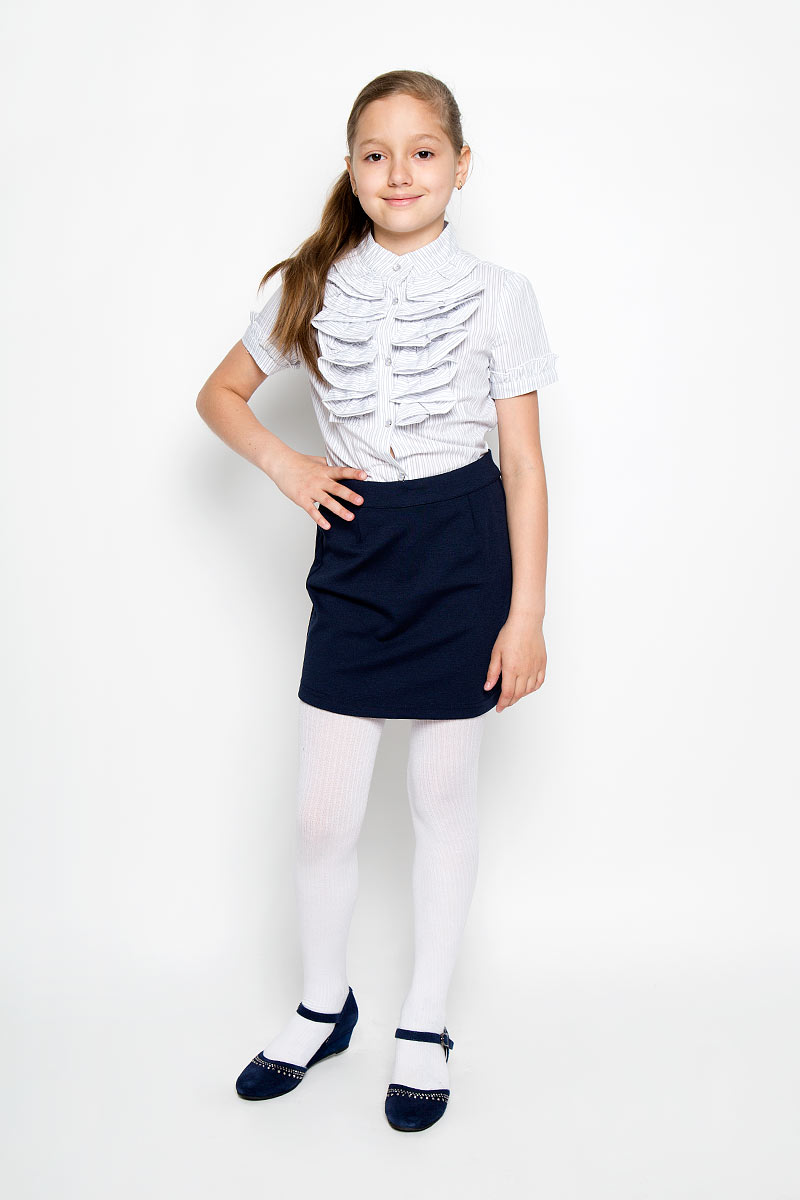 Юбка для девочки Scool, цвет: темно-синий. 364026. Размер 122, 7 лет364026 Юбка для девочки Scool, цвет: темно-синий. 364026. Размер 122, 7 лет364026Стильная юбка для девочки Scool идеально подойдет для школы. Изготовленная из высококачественного материала, она необычайно мягкая и приятная на ощупь, не сковывает движения малышки и позволяет коже дышать, не раздражает даже самую нежную и чувствительную кожу ребенка, обеспечивая ему наибольший комфорт. Юбка застегивается на скрытую застежку-молнию сзади. При необходимости в поясе ее можно утянуть скрытой резинкой на пуговках. Сзади модель дополнена небольшим разрезом. В сочетании с любым верхом, юбка выглядит строго, красиво, достойно. Оригинальный современный дизайн делает эту юбку модным и стильным предметом детского гардероба. В ней ваша маленькая леди всегда будет в центре внимания!