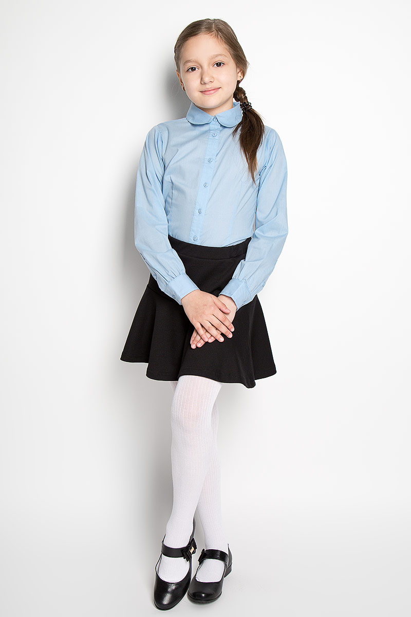 Блузка для девочки Scool, цвет: голубой. 364049. Размер 152, 12 лет364049 Блузка для девочки Scool, цвет: голубой. 364049. Размер 152, 12 лет364049Классическая блузка для девочки Scool изготовлена из хлопка с добавлением полиэстера. Изделие не сковывает движения и хорошо пропускает воздух, обеспечивая наибольший комфорт. Блузка с отложным воротником и длинными рукавами застегивается на пуговицы по всей длине. На рукавах предусмотрены манжеты с застежками-пуговицами.Блузка отлично дополнит школьный образ ребенка, а лаконичный дизайн и расцветка подчеркнут индивидуальность.