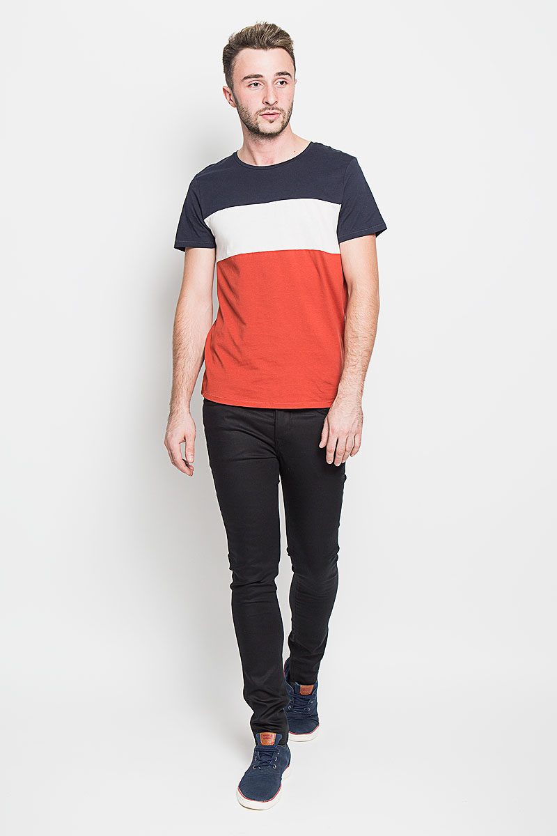Джинсы мужские Selected Homme, цвет: черный. 16046339. Размер 34-32 (48/50-32)16046339_Black Джинсы мужские Selected Homme, цвет: черный. 16046339. Размер 34-32 (48/50-32)16046339_BlackМодные мужские джинсы Selected Homme - это джинсы высочайшего качества, которые прекрасно сидят. Они выполнены из высококачественного эластичного хлопка с добавлением полиэстера, что обеспечивает комфорт и удобство при носке. Джинсы-скинни заниженной посадки станут отличным дополнением к вашему современному образу. Джинсы застегиваются на пуговицу в поясе и ширинку на пуговицах, дополнены шлевками для ремня. Джинсы имеют классический пятикарманный крой: спереди модель дополнена двумя втачными карманами и одним маленьким накладным кармашком, а сзади - двумя накладными карманами.Эти модные и в то же время комфортные джинсы послужат отличным дополнением к вашему гардеробу.