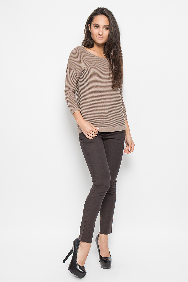 Джемпер женский Sela Casual, цвет: бежевый. JR-114/349-6333. Размер XXL (52)JR-114/349-6333 Джемпер женский Sela Casual, цвет: бежевый. JR-114/349-6333. Размер XXL (52)JR-114/349-6333Модный женский джемпер Sela Casual, изготовленный из вискозы, хлопка и нейлона, приятный наощупь, не сковывает движений и обеспечивает комфорт. Модель с круглым вырезом горловины и рукавами 7/8 идеально подойдет для созданиясовременного образа в стиле Casual. Модель оформлена оригинальной вязкой. Этот джемпер послужит отличным дополнением к вашему гардеробу.