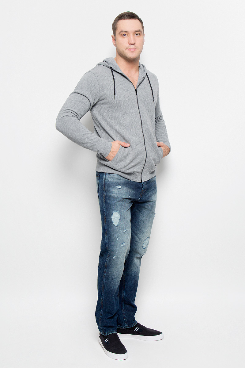 Толстовка мужская Only & Sons, цвет: серый. 22004475. Размер XL (50)22004475_Medium Grey Melange Толстовка мужская Only & Sons, цвет: серый. 22004475. Размер XL (50)22004475_Medium Grey MelangeСтильная мужская толстовка Only & Sons, изготовленная из хлопка и полиэстера, необычайно мягкая и приятная на ощупь, не сковывает движения. Модель с капюшоном и длинными рукавами застегивается на металлическую застежку-молнию. Капюшон дополнен шнурком-застежкой. Низ модели обработан эластичной манжетой. Спереди модель оформлена двумя прорезными карманами. Эта модная и в тоже время комфортная толстовка отличный вариант как для активного отдыха, так и для занятий спортом!