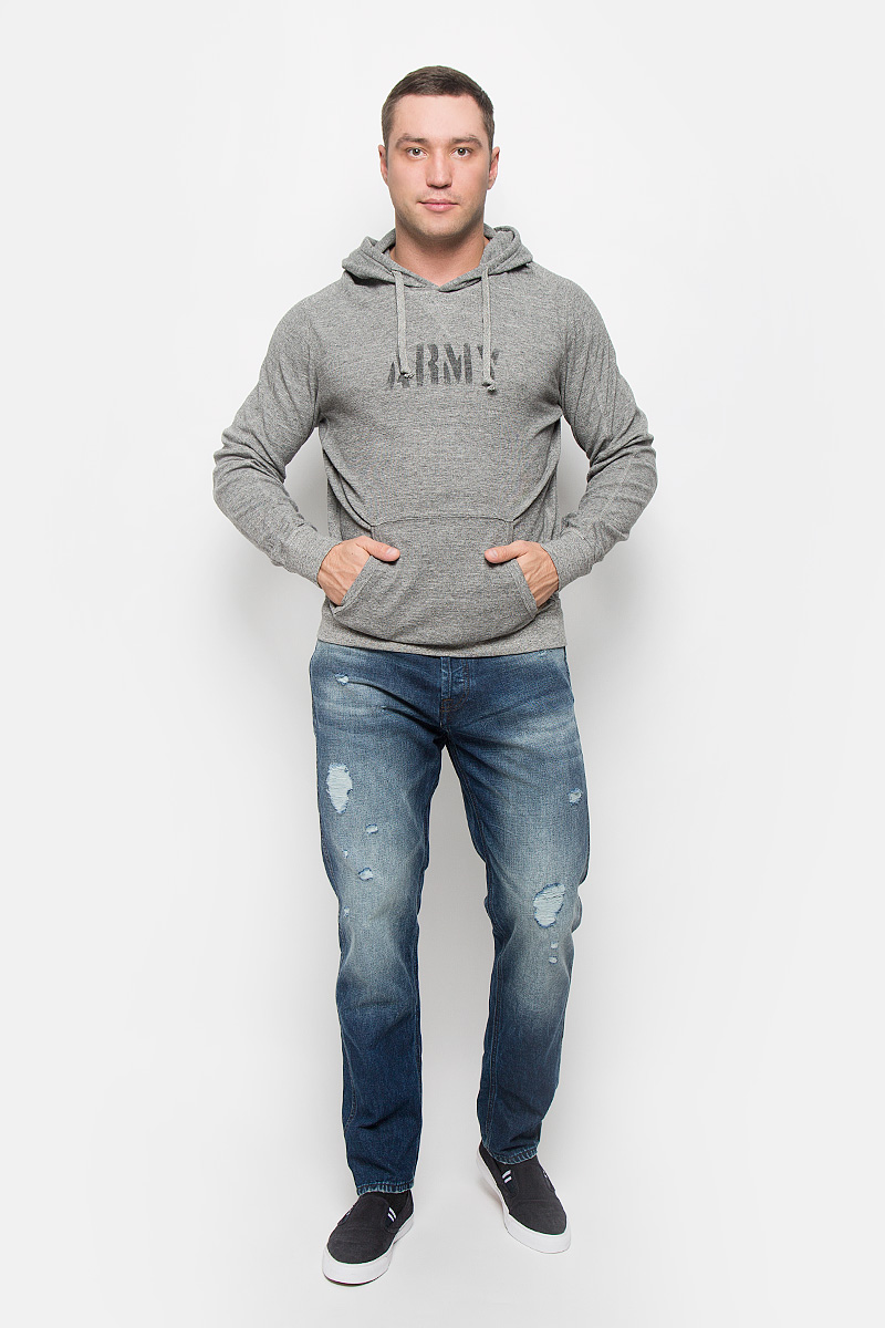 Толстовка мужская Jack & Jones Vintage, цвет: серый меланж. 12109128. Размер S (44)12109128_Light Grey Melange Толстовка мужская Jack & Jones Vintage, цвет: серый меланж. 12109128. Размер S (44)12109128_Light Grey MelangeСтильная мужская толстовка Jack & Jones Vintage, изготовленная из хлопка с добавлением вискозы, необычайно мягкая и приятная на ощупь, не сковывает движения. Модель с капюшоном и длинными рукавами. Капюшон дополнен шнурком-застежкой. Низ рукава и низ модели обработаны эластичными манжетами. Спереди расположен накладной карман кенгуру. Изделие оформлено надписями и фирменной нашивкой. Эта модная и в тоже время комфортная толстовка отличный вариант как для активного отдыха, так и для занятий спортом!