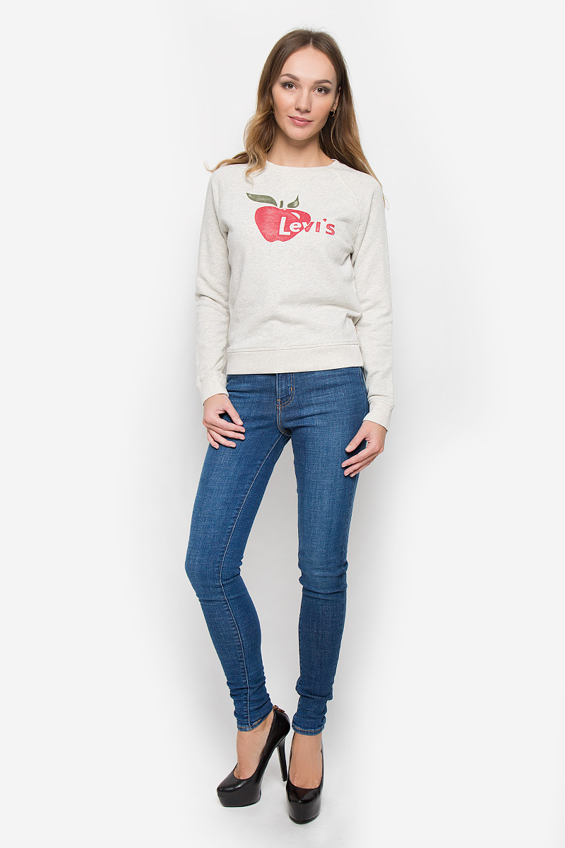 Толстовка женская Levis®, цвет: серо-бежевый меланж. 1946300110. Размер L (48)1946300110 Толстовка женская Levis®, цвет: серо-бежевый меланж. 1946300110. Размер L (48)1946300110Стильная толстовка Levis®, выполненная из высококачественного хлопка, обладает высокой теплопроводностью, воздухопроницаемостью и гигроскопичностью, позволяет коже дышать.Толстовка с длинными рукавами-реглан и круглым вырезом горловины оформлена оригинальным принтом и надписью бренда. Низ, горловина и рукава изделия дополнены трикотажными резинками. Изнаночная сторона изделия выполнена небольшими петельками, что служит для поддержания тепла и обеспечивает комфорт.