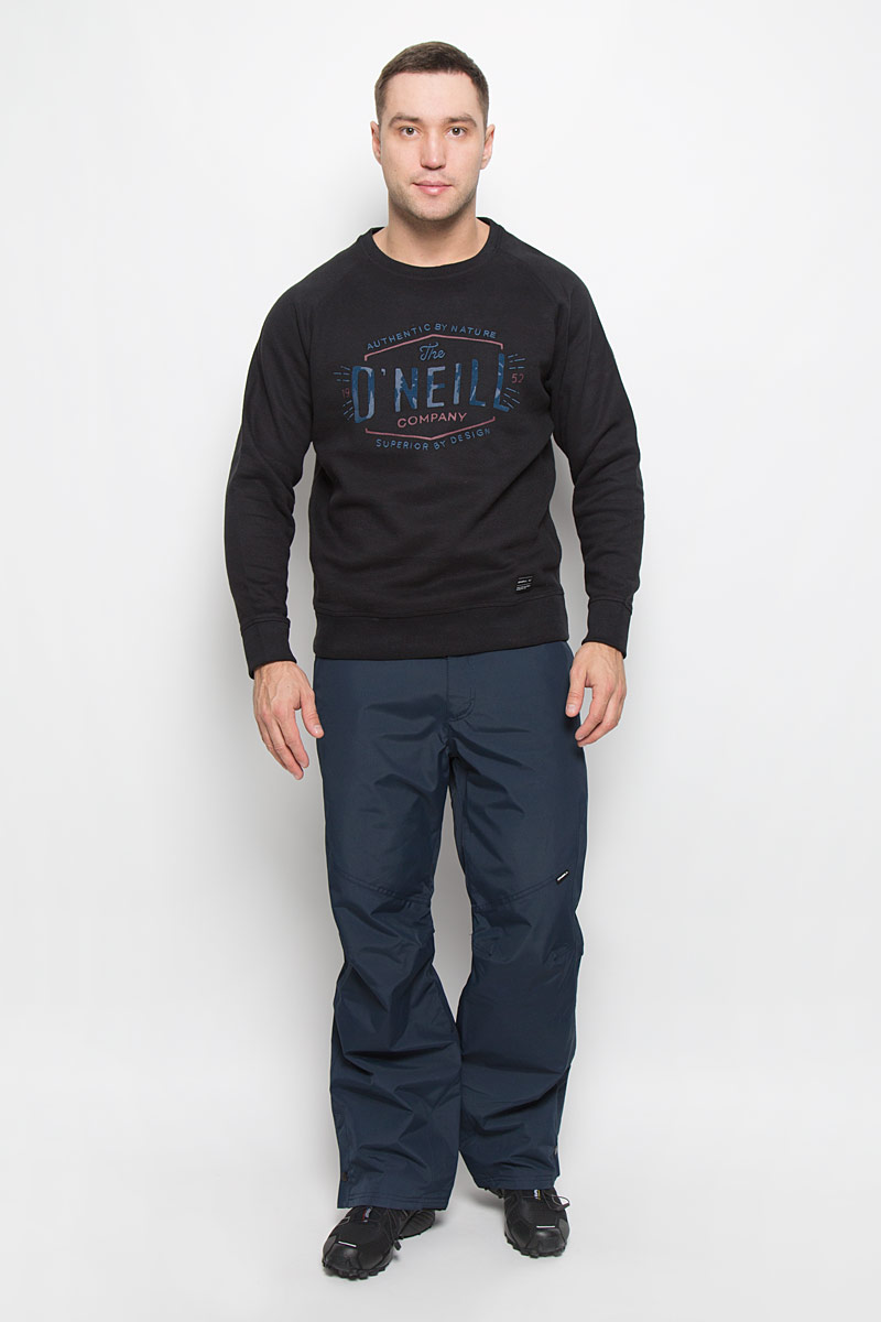 Свитшот мужской ONeill Lm Pch Santa Crew, цвет: черный. 651434-9010. Размер L (50)651434-9010 Свитшот мужской ONeill Lm Pch Santa Crew, цвет: черный. 651434-9010. Размер L (50)651434-9010Мужской свитшот ONeill Lm Pch Santa Crew с длинными рукавами-реглан и круглым вырезом горловины имеет свободный крой. Свитшот изготовлен из хлопка с добавлением вискозы, подкладка отделана мягким флисовым материалом. Горловина, манжеты рукавов и низ джемпера дополнены трикотажными резинками. Свитшот оформлен крупным логотипом на груди.
