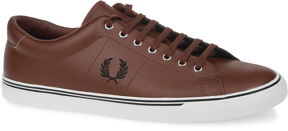 Кеды мужские Fred Perry Underspin Leather, цвет: коричневый. B9092-448. Размер 11 (43)B9092-448 Кеды мужские Fred Perry Underspin Leather, цвет: коричневый. B9092-448. Размер 11 (43)B9092-448Мужские кеды Underspin Leather от Fred Perry выполнены из высококачественной натуральной кожи. Боковая сторона декорирована вышивкой в виде логотипа бренда. Модель на классической шнуровке. Подкладка изготовлена из текстиля и искусственной кожи, стелька - из текстиля. Подошва из прочной резины оснащена рифлением.
