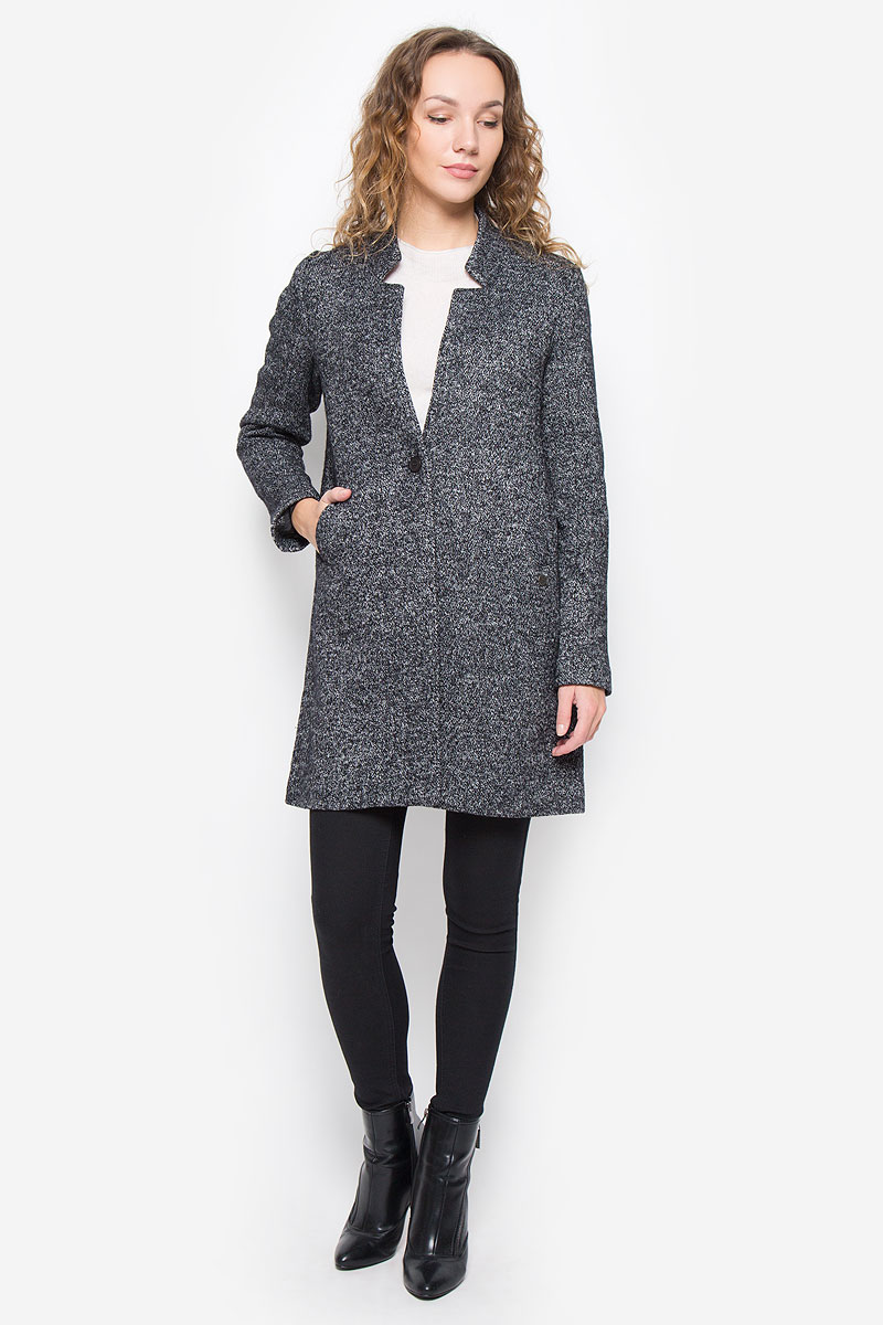 Пальто женское Lee Cooper, цвет: черный, светло-серый. FELICE-5002/BLACK. Размер L (48)FELICE-5002/BLACK Пальто женское Lee Cooper, цвет: черный, светло-серый. FELICE-5002/BLACK. Размер L (48)FELICE-5002/BLACKУдобное женское пальто согреет вас в прохладную погоду и позволит выделиться из толпы. Модель с длинными рукавами и фигурным вырезом горловины выполнена из шерсти с полиэстером, застегивается на пуговицы спереди. Изделие дополнено двумя врезными карманами, сзади центральной одиночной шлицей. Пальто надежно сохранит тепло и защитит вас от ветра и холода.