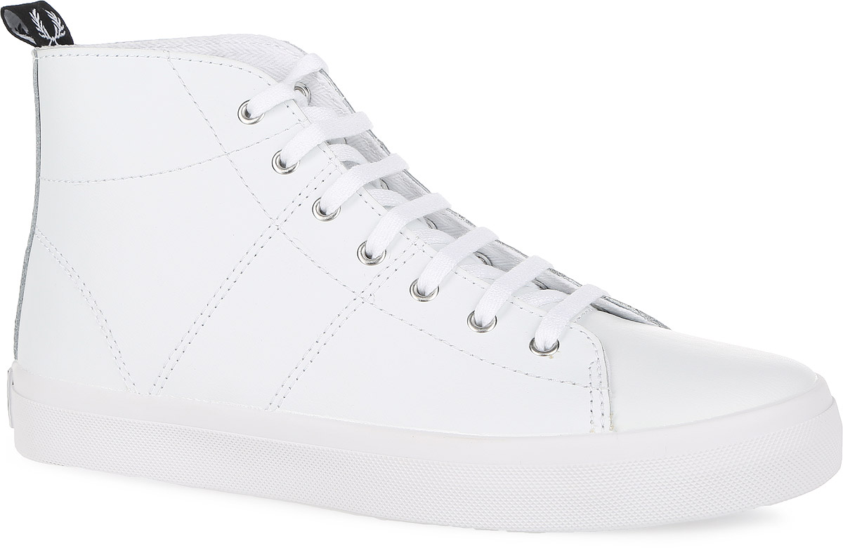 Кеды женские Fred Perry Ellesmere Mid Leather, цвет: белый. B9110W-100. Размер 6,5 (38,5)B9110W-100 Кеды женские Fred Perry Ellesmere Mid Leather, цвет: белый. B9110W-100. Размер 6,5 (38,5)B9110W-100Стильные женские кеды Ellesmere Mid Leather от Fred Perry покорят вас с первого взгляда! Модель выполнена из натуральной кожи. Шнуровка обеспечивает надежную фиксацию обуви на ноге. Стелька из материала ЭВА с текстильной поверхностью и подкладка из текстиля комфортны при движении. Прочная резиновая подошва с рельефным рисунком обеспечивает сцепление с любой поверхностью. Такие кеды займут достойное место в вашем гардеробе.