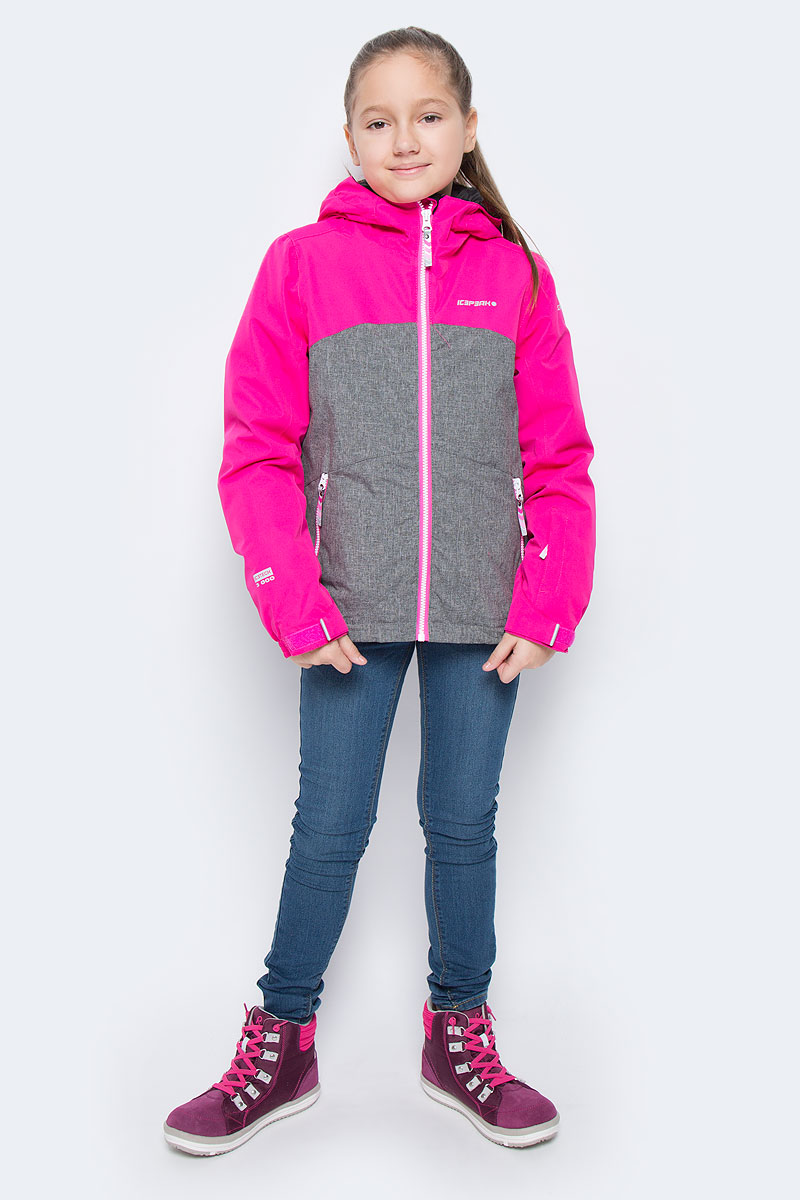 Куртка для девочки Icepeak Haley Jr, цвет: розовый, серый. 650024805IV. Размер 164650024805IV Куртка для девочки Icepeak Haley Jr, цвет: розовый, серый. 650024805IV. Размер 164650024805IVКуртка для девочки Icepeak Haley Jr выполнена из прочного текстиля с водонепроницаемой и воздухопроницаемой мембраной Icemax 3000/3000 г/м2 /24 ч, которая защищает от ветра и влаги даже в экстремальных условиях. Модель с капюшоном и застегивается на молнию с защитой подбородка. Манжеты рукавов регулируются по ширине за счет хлястиков с липучками. Спереди модель дополнена двумя прорезными карманами на застежках-молниях, на рукаве имеется скрытый карман на молнии, с внутренней стороны расположен один накладной карман и один врезной кармана на молнии. Куртка оснащена светоотражающими элементами. Низ изделия дополнен скрытой резинкой со стопперами.Водонепроницаемая мембрана 3000 mm.