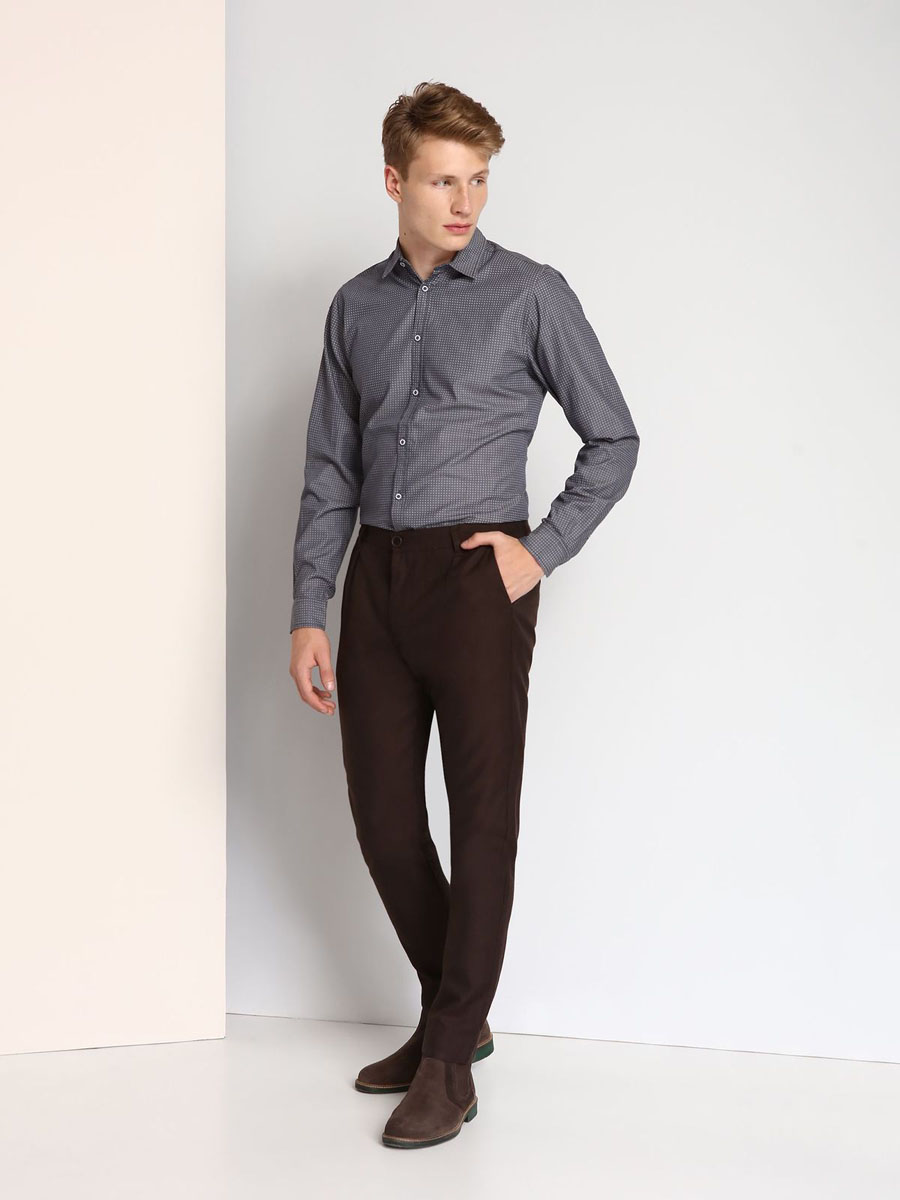 Рубашка мужская Top Secret, цвет: серо-синий. SKL2123SZ. Размер 42/43 (50)SKL2123SZ Рубашка мужская Top Secret, цвет: серо-синий. SKL2123SZ. Размер 42/43 (50)SKL2123SZМужская рубашка выполнена из хлопка и оформлена мелким принтом. Спереди изделие дополнено планкой с пуговицами. Модель со стандартным длинным рукавом и отложным воротником.