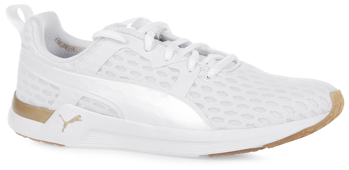 Кроссовки женские Puma Pulse XT v2 Gold, цвет: белый. 18897101. Размер 8 (41)18897101 Кроссовки женские Puma Pulse XT v2 Gold, цвет: белый. 18897101. Размер 8 (41)18897101Новые кроссовки Puma Pulse XT v2 Gold, разработанные специально для женщин - самая смелая и динамичная модель для прекрасного пола. В них так и хочется бежать быстрее, повышать нагрузки, открывая новые возможности своего организма. Эта сверхэластичная и сверхлегкая модель предназначена для функциональных тренировок высокой степени интенсивности и для занятий фитнесом в любых условиях. Благодаря современным материалам верха, придающим модели оригинальный и стильный облик, эти кроссовки буквально дышат.Классическая шнуровка надежно фиксирует изделие на ноге.Кроссовки отличаются новаторской резиновой внешней подошвой, сверкающей золотыми искрами. Оптимальная воздухопроницаемость, комфорт, эластичность и идеальная посадка - отличный вариант для активных девушек.