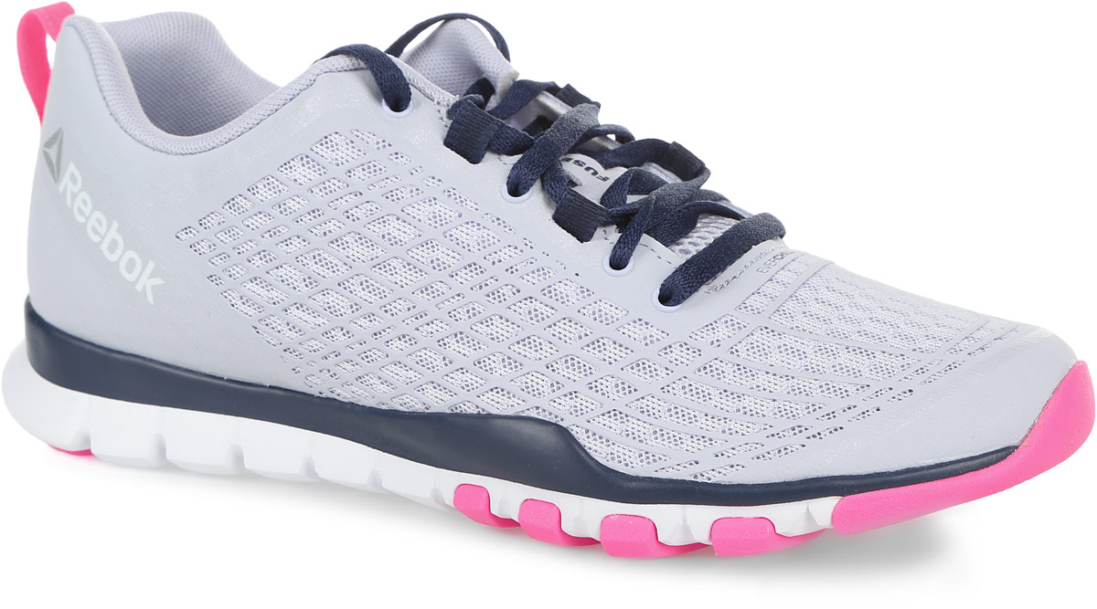 Кроссовки женские для фитнеса Reebok Everchill Train, цвет: лиловый. AR3067. Размер 8,5 (40)AR3067 Кроссовки женские для фитнеса Reebok Everchill Train, цвет: лиловый. AR3067. Размер 8,5 (40)AR3067Стильные женские кроссовки Everchill Train от Reebok идеально подойдут для фитнеса. Модель, выполненная из сетчатого текстиля и бесшовных накладок из ПВХ, оформлена на язычке фирменной нашивкой, сбоку - названием бренда. Сетчатый материал верха гарантирует вентиляцию и комфорт вне зависимости от интенсивности тренировки. Бесшовные дизайн обеспечивает необходимую поддержку стопы. Шнуровка обеспечивает надежную фиксацию модели на ноге. Стелька Evercool из EVA с текстильной поверхностью гарантирует комфорт. Перфорация на стельке позволяет ногам дышать. Промежуточная подошва из пеноматериала Evercool 48 гарантирует отличную амортизацию. Ярлычок на заднике облегчает обувание модели. Специальные изогнутые канавки обеспечивают дополнительную гибкость подошвы. Подошва оснащена точкой вращения для поддержки во время выполнения самых интенсивных движений. Протектор на подошве обеспечивает отличное сцепление с любой поверхностью. В таких кроссовках вашим ногам будет комфортно и уютно.