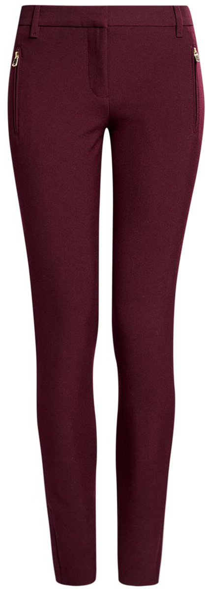 Брюки женские oodji Collection, цвет: бордовый. 21706018-1/43804/4901N. Размер 42 (48-170)21706018-1/43804/4901N Брюки женские oodji Collection, цвет: бордовый. 21706018-1/43804/4901N. Размер 42 (48-170)21706018-1/43804/4901NСтильные женские брюки oodji Collection выполнены из качественного комбинированного материала. Модель со средней посадкой застегивается на молнию, пуговицу и застежку-крючок, имеются шлевки для ремня. Спереди брюки оформлены двумя прорезными карманами на застежке-молнии, сзади дополнены имитацией двух прорезных карманов.Низ брючин украшен декоративными металлическими молниями с защитными планками.