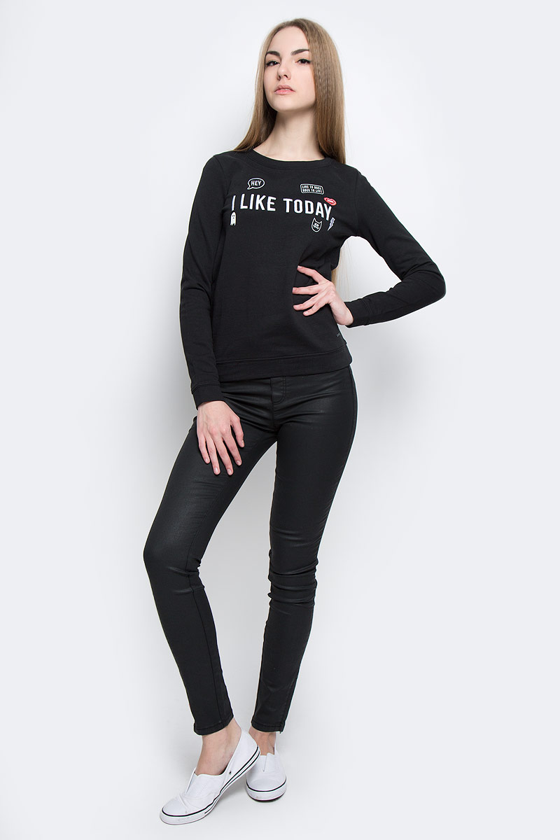Свитшот женский Tom Tailor Denim, цвет: черный. 2530774.00.71_2999. Размер XS (42)2530774.00.71_2999 Свитшот женский Tom Tailor Denim, цвет: черный. 2530774.00.71_2999. Размер XS (42)2530774.00.71_2999Стильный женский свитшот Tom Tailor Denim, изготовленный из натурального хлопка, мягкий и приятный на ощупь, не сковывает движений и обеспечивает наибольший комфорт.Модель с круглым вырезом горловины и длинными рукавами оформлена спереди буквенным принтом и вышитыми надписями.