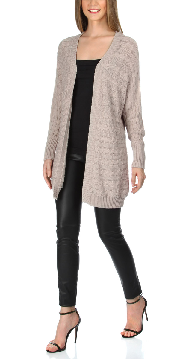 Кардиган женский oodji Collection, цвет: серо-бежевый. 73207202/45377/2000N. Размер XXL (52)73207202/45377/2000N Кардиган женский oodji Collection, цвет: серо-бежевый. 73207202/45377/2000N. Размер XXL (52)73207202/45377/2000NТеплый женский кардиган oodji Collection выполнен из сочетания вискозы и полиамида. Модель с V-образным вырезом спереди и длинными цельнокроеными рукавами не имеет застежек. Оформлен кардиган ажурным узором. Манжеты на рукавах и низ изделия изготовлены из широкой вязанной резинки.