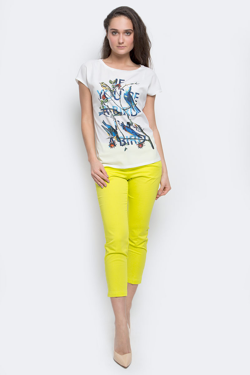 Футболка женская Sela Casual, цвет: белый. Tw-112/1148-7140. Размер XS (42)Tw-112/1148-7140 Футболка женская Sela Casual, цвет: белый. Tw-112/1148-7140. Размер XS (42)Tw-112/1148-7140Женская футболка Sela Casual выполнена из 100% полиэстера. Футболка с круглым вырезом горловины и короткими рукавами оформлена интересным принтом и надписями.