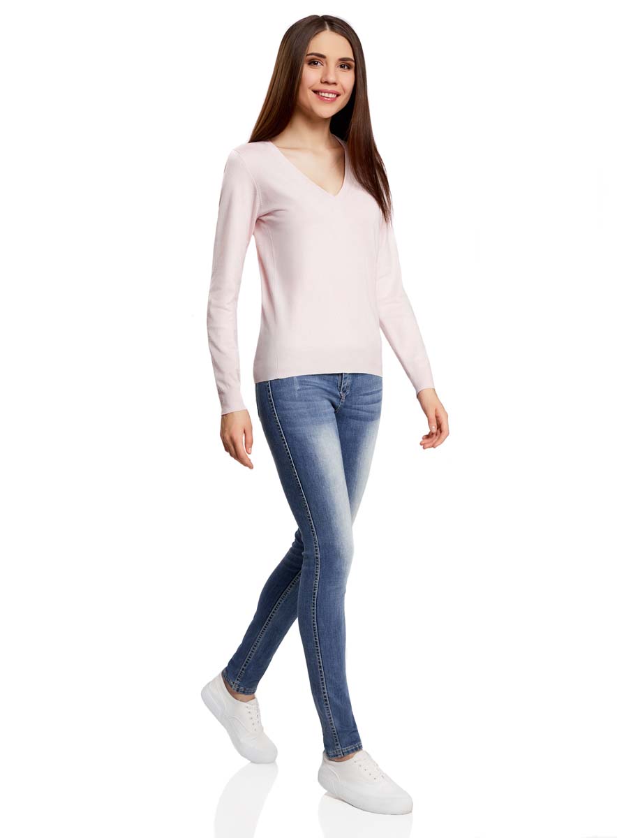 Джемпер женский oodji Collection, цвет: светло-розовый. 73812290-3B/24525/4000N. Размер XL (50)73812290-3B/24525/4000N Джемпер женский oodji Collection, цвет: светло-розовый. 73812290-3B/24525/4000N. Размер XL (50)73812290-3B/24525/4000NЖенский джемпер oodji Collection выполнен из вискозы с добавлением полиамида. Модель с длинными стандартными рукавами и V-образным вырезом горловины. Манжеты, горловина и низ оформлены трикотажной резинкой.