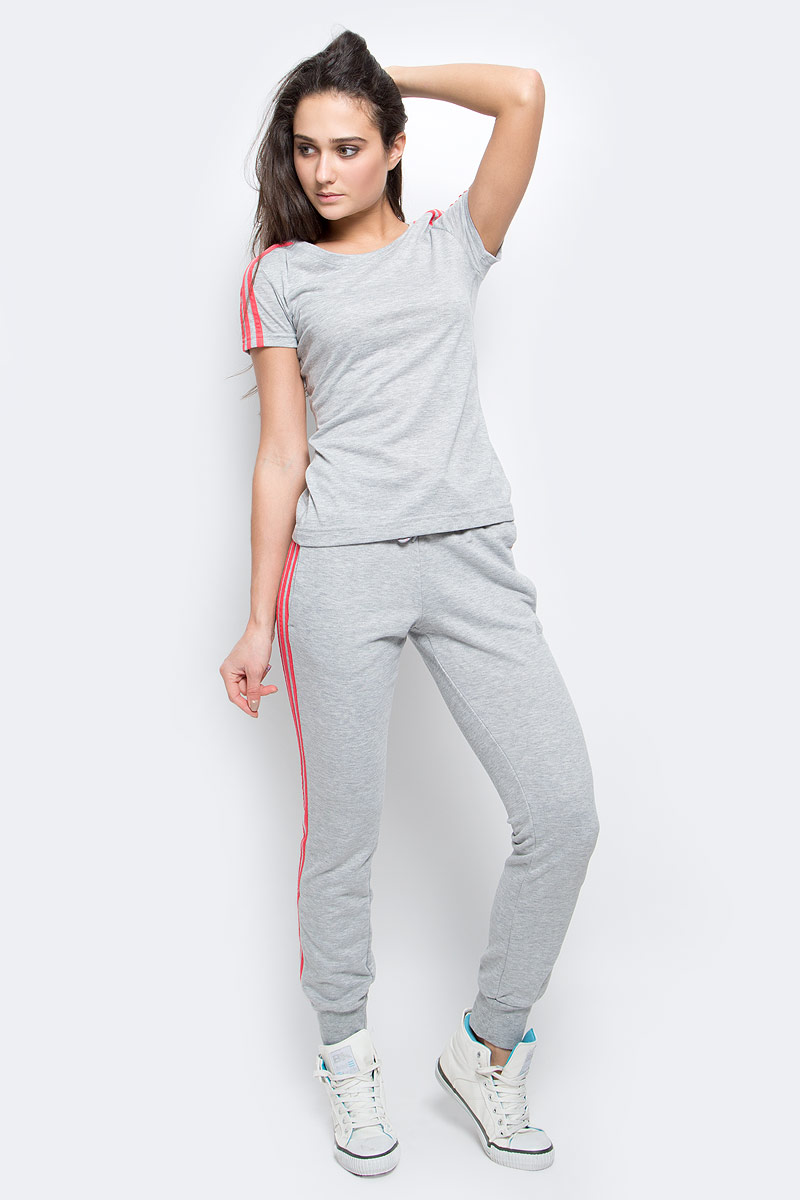 Футболка женкая adidas Ess 3s slim tee, цвет: серый. AY4791. Размер XL (52/54)AY4791 Футболка женкая adidas Ess 3s slim tee, цвет: серый. AY4791. Размер XL (52/54)AY4791Женская футболка из мягкого эластичного трикотажа настолько легкая, что практически не ощущается на теле. Модель выполнена из функциональной ткани и украшена тремя полосками, подчеркивающими спортивный настрой. Ткань с технологией climalite быстро и эффективно отводит влагу с поверхности кожи, поддерживая комфортный микроклимат.