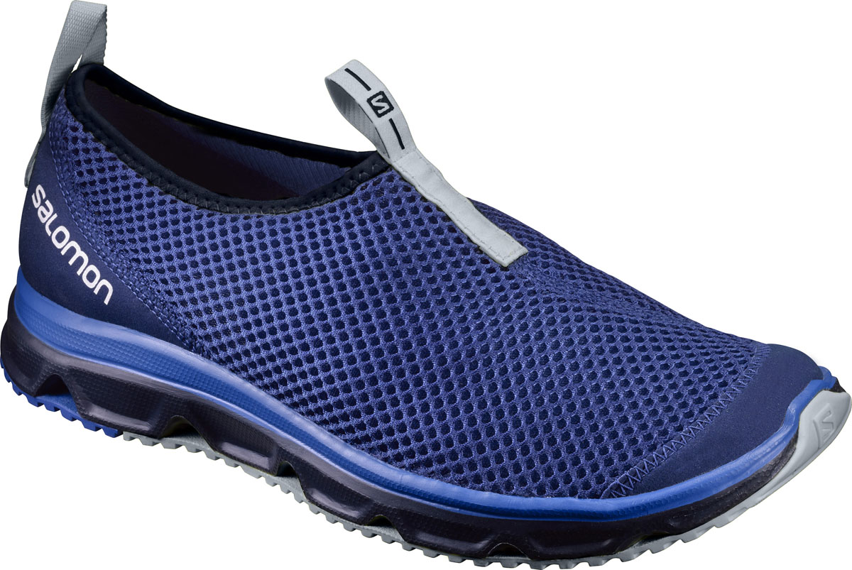 Кроссовки мужские Salomon Rx Moc 3.0, цвет: синий. L39244100. Размер 10,5 (44)L39244100 Кроссовки мужские Salomon Rx Moc 3.0, цвет: синий. L39244100. Размер 10,5 (44)L39244100Кроссовки Salomon RX MOC 3.0, сочетающие отличную амортизацию и воздухопроницаемость, помогут ногам расслабиться после долгих и утомительных тренировок. Также могут использоваться в качестве повседневной обуви. Модель выполнена из комбинации вентиляционного текстиля с сетчатым верхним слоем и синтетического материала. По канту обувь дополнена текстильной нашивкой для лучшего облегания ноги. Текстильная подкладка и стелька из ЭВА материала с кожаным верхним покрытием обеспечат дополнительный комфорт и предотвратят натирание. Задняя часть обуви оформлена фирменным принтом, ярлычок на подъеме - символикой бренда. Ярлычки предназначены для более удобного надевания обуви. Промежуточная подошва EVA отлично амортизирует. Подошва Contagrip не оставляет следов и обеспечивает отличное сцепление со скользкой поверхностью.