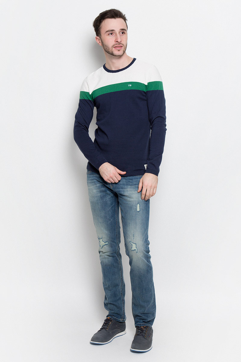 Джемпер мужской Tom Tailor Denim, цвет: темно-синий, белый, зеленый. 3022489.02.12_6740. Размер L (50)3022489.02.12_6740 Джемпер мужской Tom Tailor Denim, цвет: темно-синий, белый, зеленый. 3022489.02.12_6740. Размер L (50)3022489.02.12_6740Мужской джемпер Tom Tailor Denim с круглым вырезом горловины и длинными рукавами изготовлен из высококачественной хлопковой пряжи.Горловина, низ и манжеты рукавов джемпера связаны резинкой. Модель оформлена широкими контрастными полосками сверху.