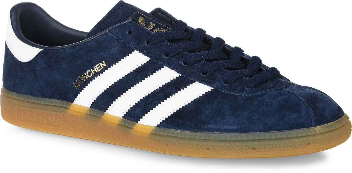 Кроссовки мужские adidas Originals Munchen, цвет: темно-синий, белый. BB5297. Размер 10 (43)BB5297 Кроссовки мужские adidas Originals Munchen, цвет: темно-синий, белый. BB5297. Размер 10 (43)BB5297Кроссовки adidas Originals Munchen выполнены из натуральной кожи разной текстуры. Модель оформлена фирменными нашивками и надписями. Шнурки надежно зафиксируют модель на ноге. Внутренняя поверхность из искусственной кожи и текстиля комфортна при движении. Стелька выполнена из легкого ЭВА-материала с поверхностью из текстиля. Подошва изготовлена из высококачественной резины и дополнена протектором.