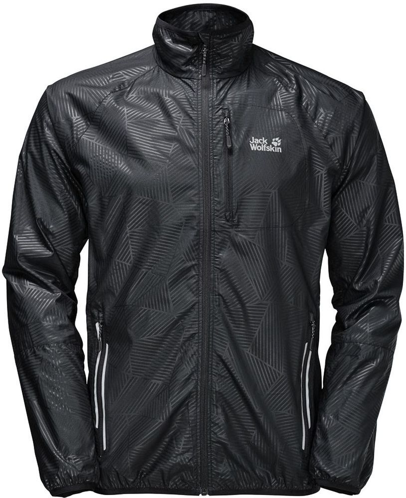 Ветровка мужская Jack Wolfskin Flyweight Forest Leaf M, цвет: черный. 1304981-7544. Размер XXL (54)1304981-7544 Ветровка мужская Jack Wolfskin Flyweight Forest Leaf M, цвет: черный. 1304981-7544. Размер XXL (54)1304981-7544Ветровка мужская Flyweight Forest Leaf M изготовлена из 100% полиэстера. Ткань ультра легкая, дышащая, обеспечивает комфортную посадку, обладает защитой от ветра и дождя, а также регулирует температуру тела и обеспечивает сухость. Поэтому в этой куртке вам будет комфортно даже во время интенсивных тренировок. Модель застегивается на молнию, имеет воротник-стойку и длинные рукава реглан. Манжеты рукавов и низ куртки снабжены резинками. Спереди расположены два боковых и один нагрудный вшитый карман на молнии. Ветровка сворачивается и не занимает много места при переноске или хранении. Модель дополнена оригинальным принтом и логотипом бренда.